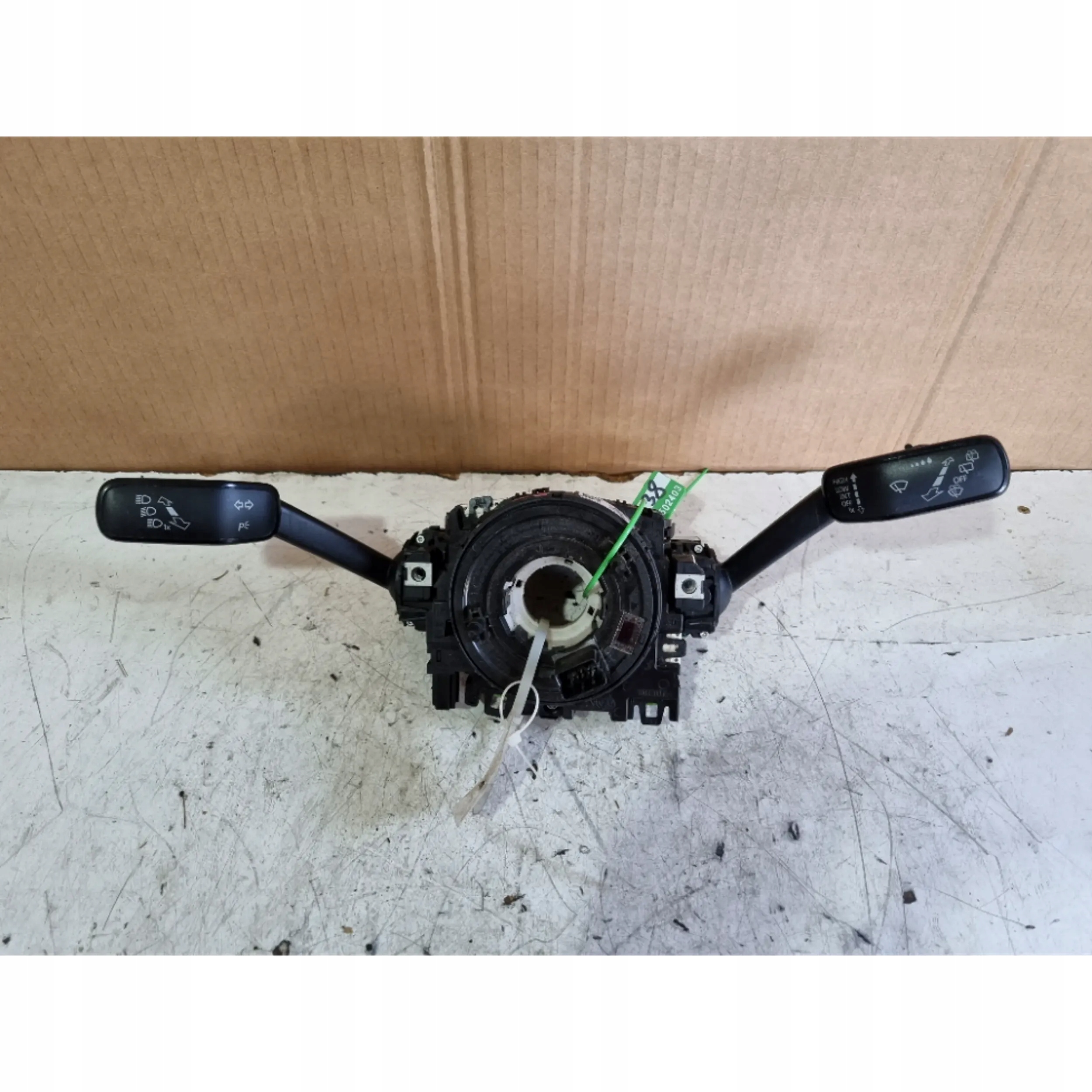 steering wheel levers and controls control ring 5Q0953507FT VW GOLF VII LEON III