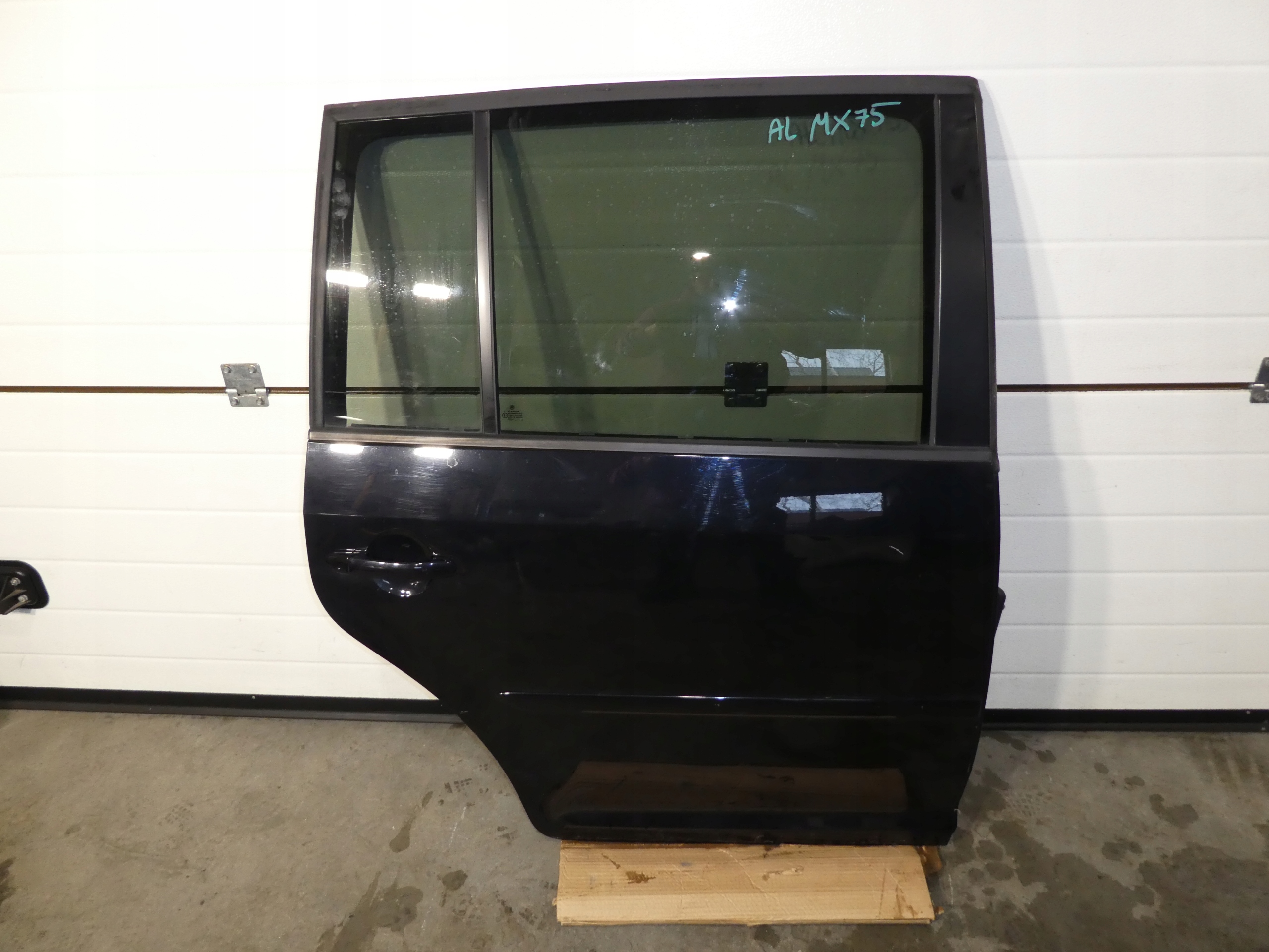 door right rear part VW TOURAN 1T complete