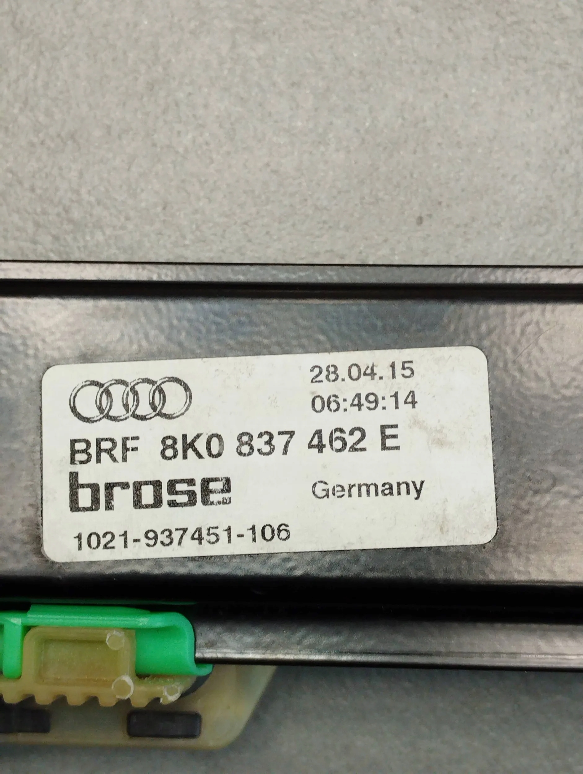 Audi A4 b8 Mécanisme Droite Avant 8K0837462E