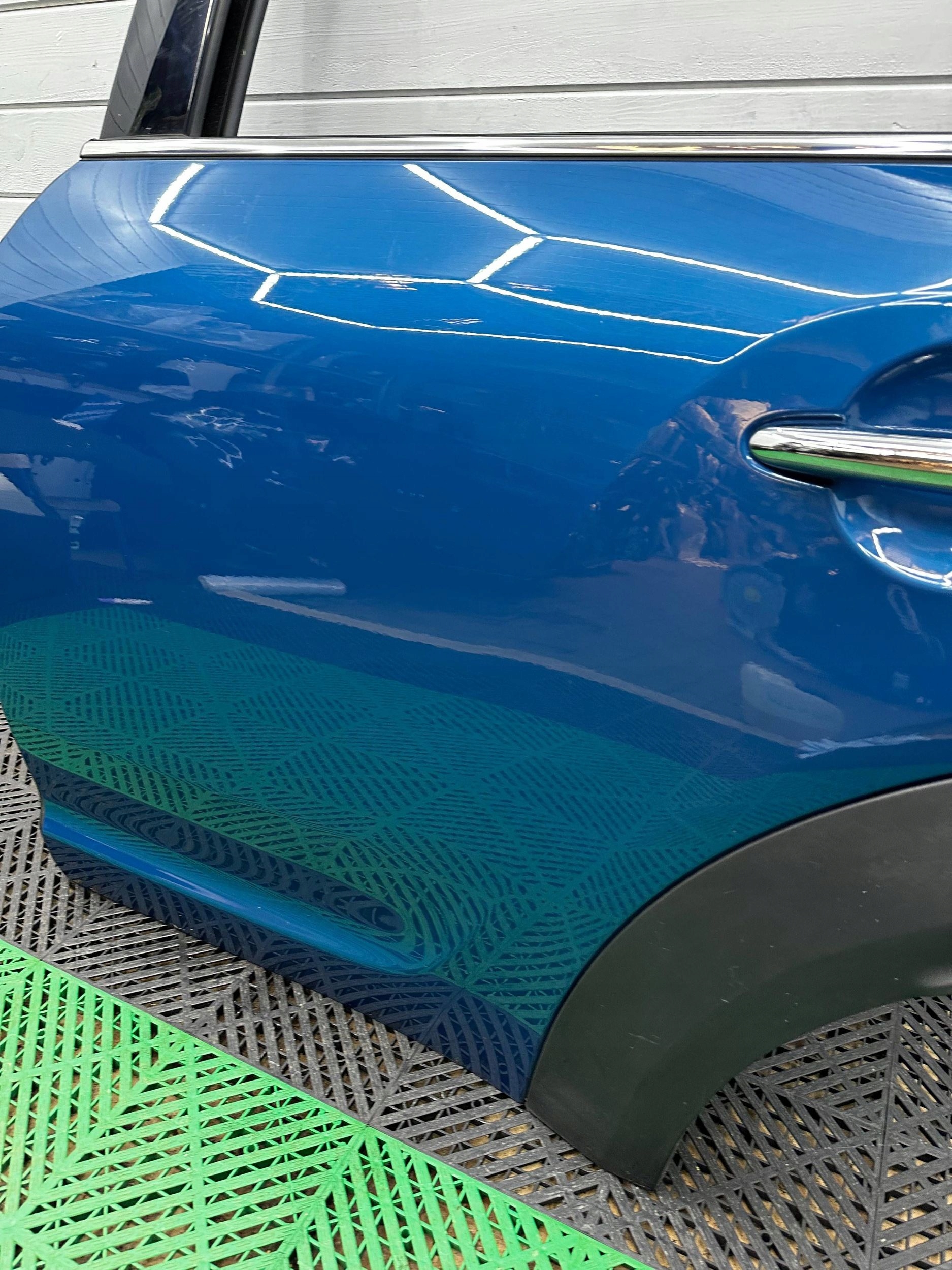 door rear. rear part side left Mini Cooper Countryman R60