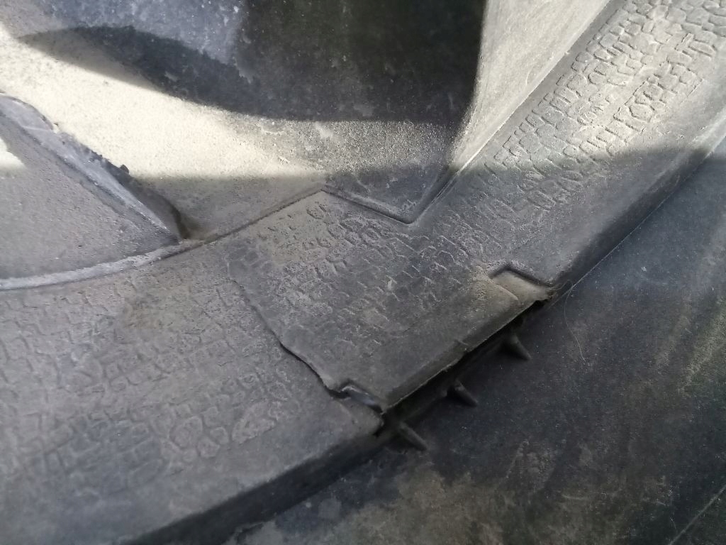 Citroen C3 Picasso Ecke der Stoßstange links heck