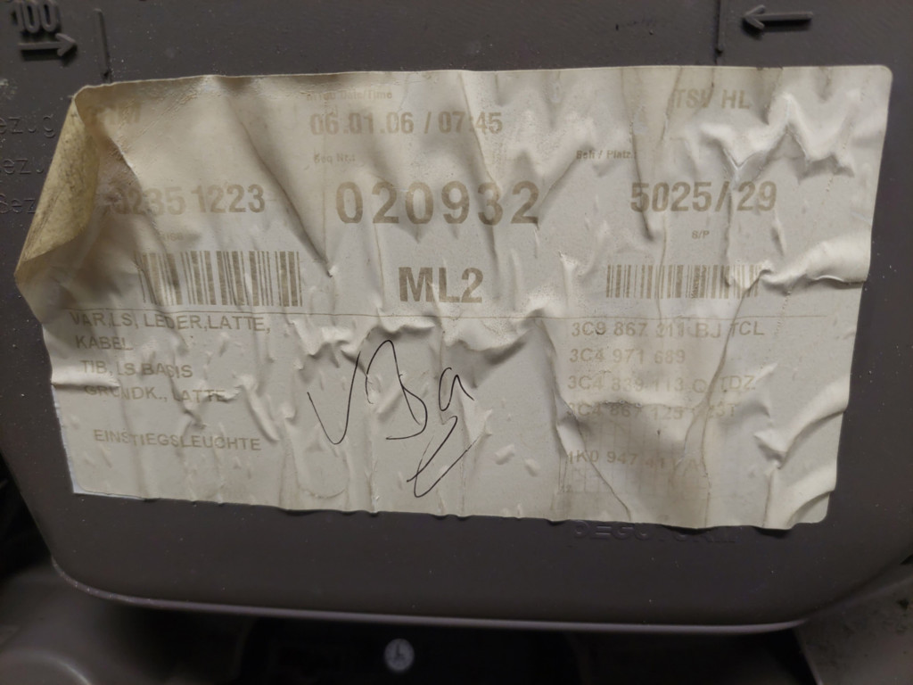 VW PASSAT B6 KOMBI upholstery door left rear part