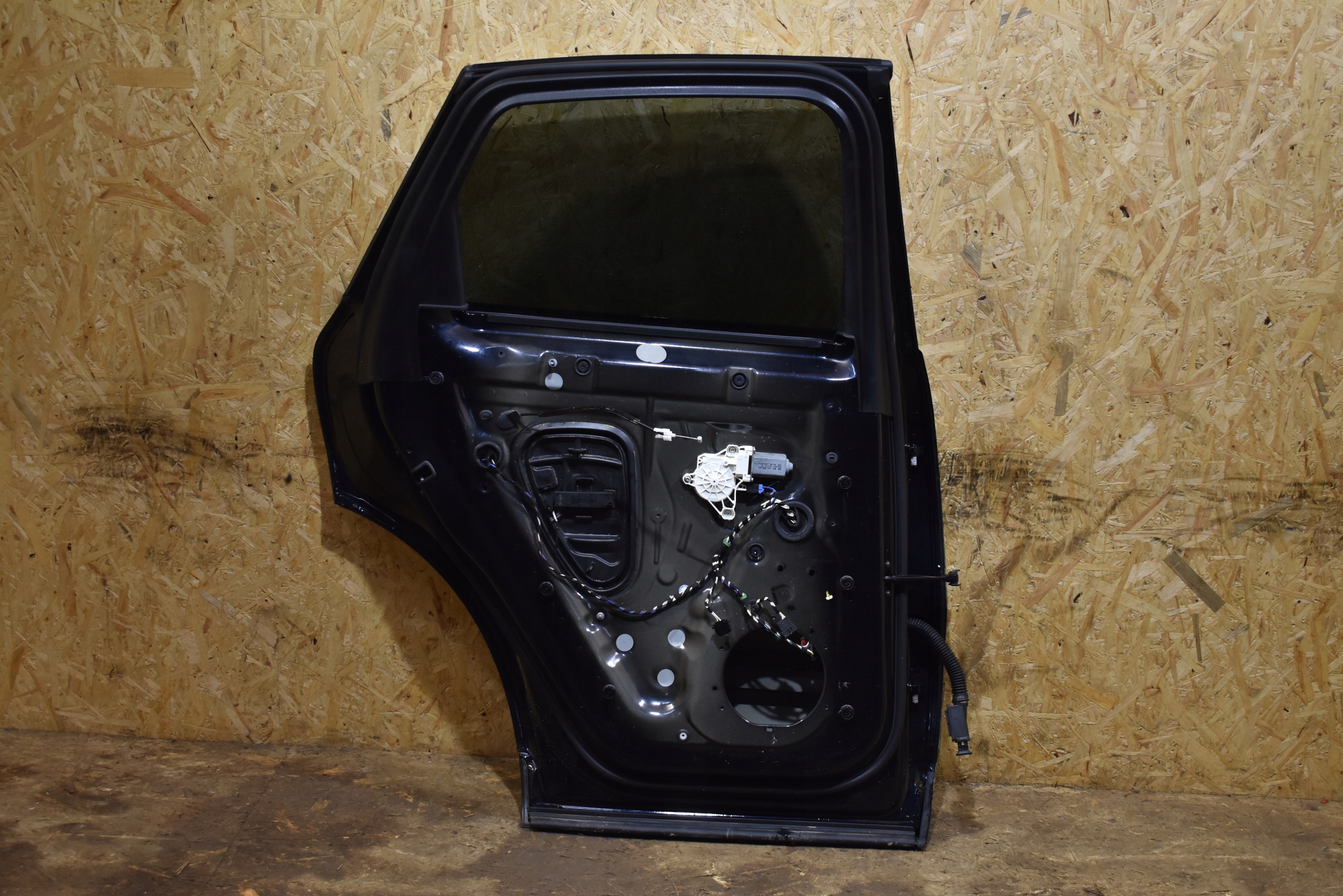 IDEALNE door rear. left PORSCHE CAYENNE 9Y SUV 1