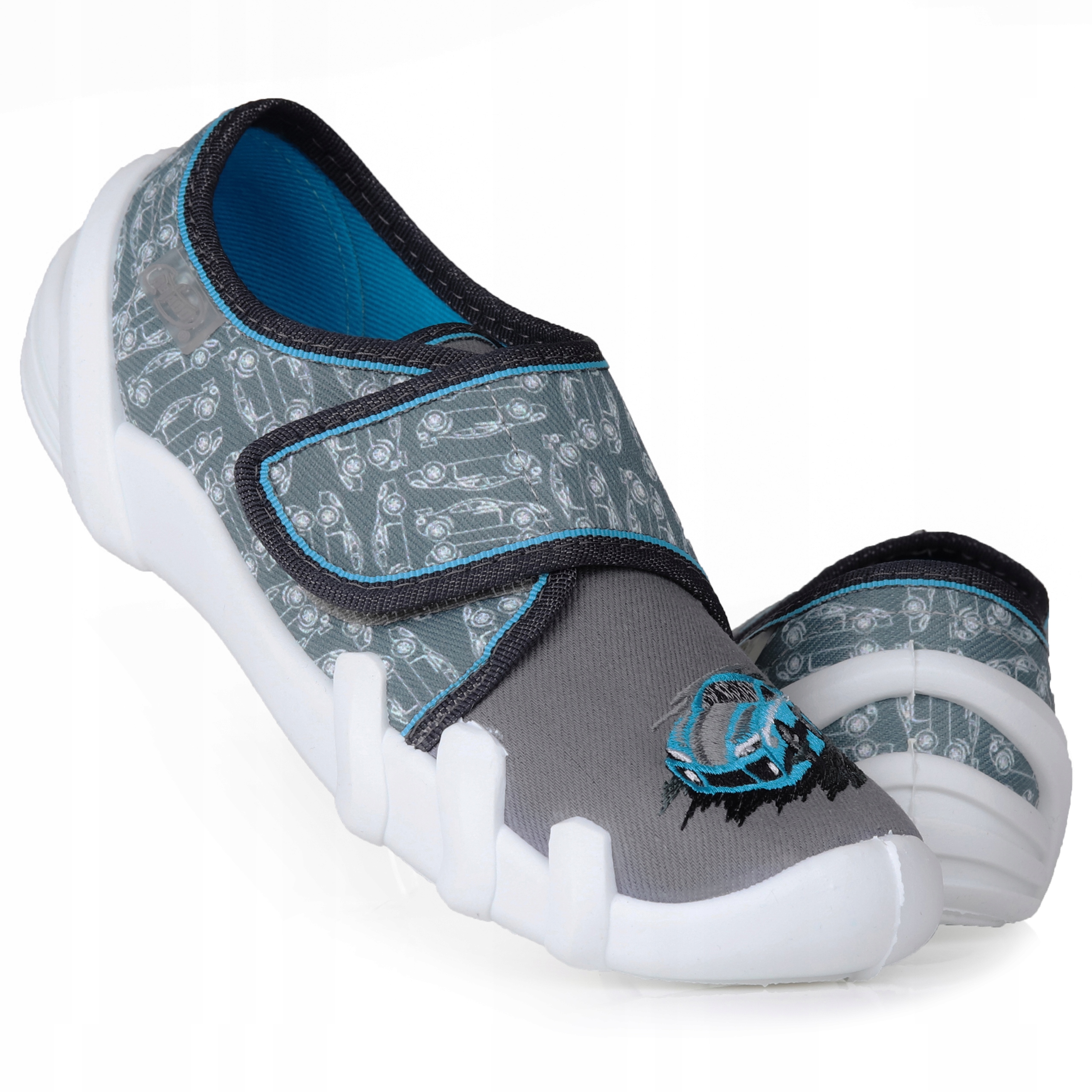 

Kapcie, buty dziecięce Skate Befado 273Y339