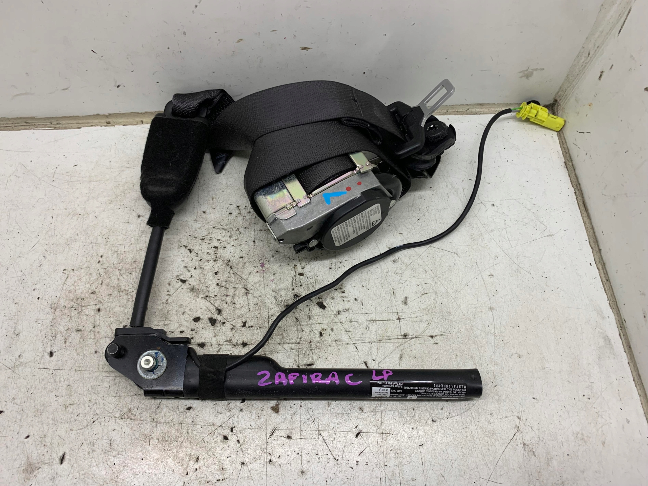 tension belt safety adjuster switch left front OPEL ZAFIRA C 12-19