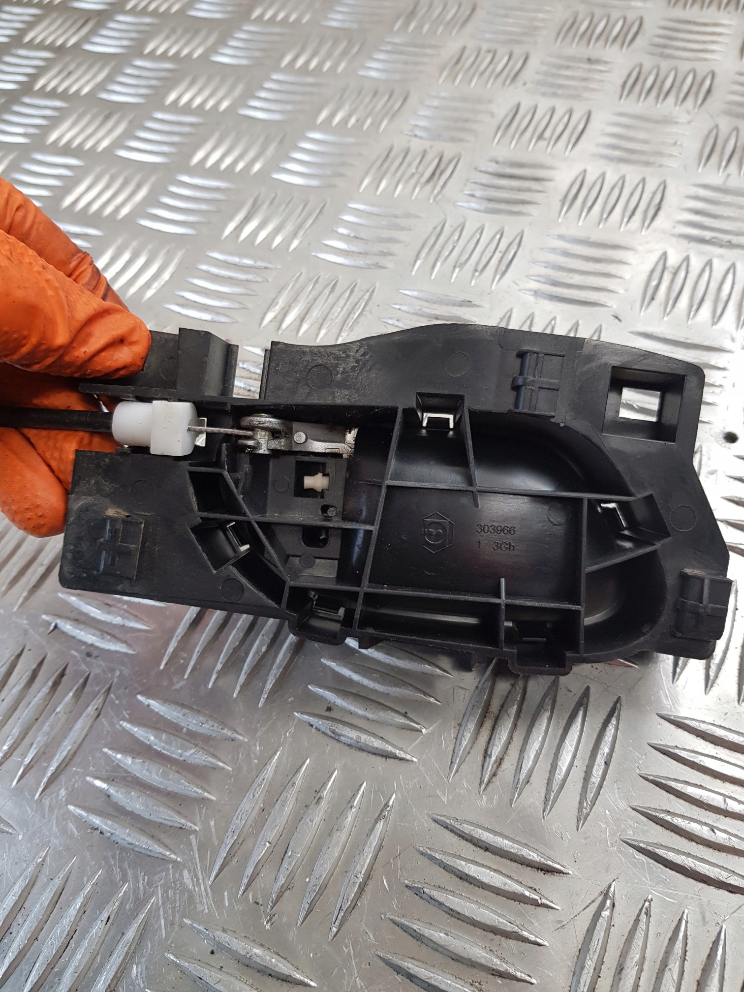 lock door left front + holder handles + handle WEW BERLINGO II