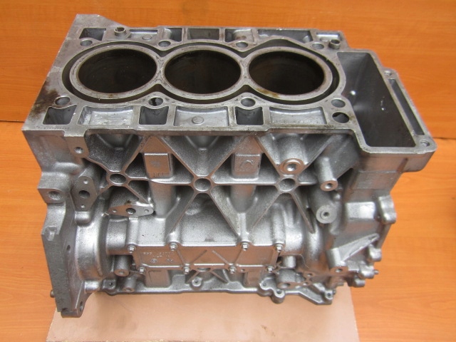 OPEL ASTRA V K INSIGNIA 1.5 D CRDI CDTI LXD F15DVC BLOK GOŁY nr1