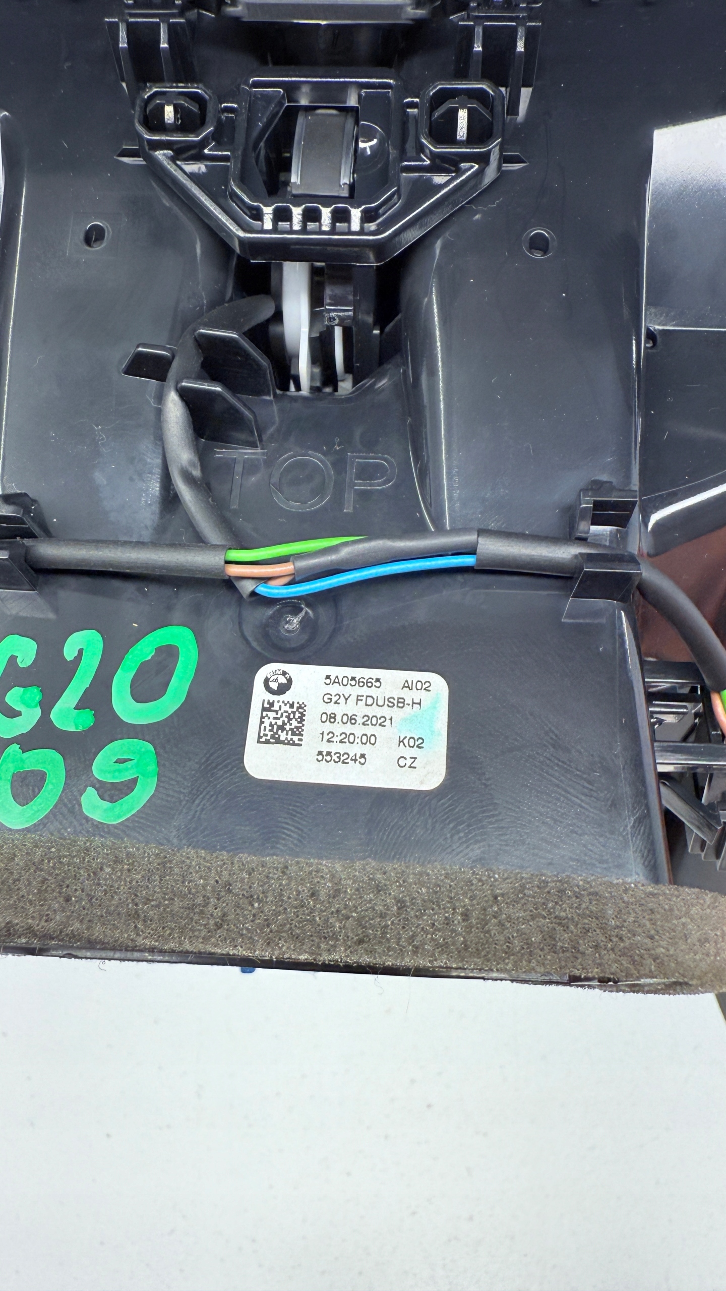 BMW G21 G20 PANEL rács szellőző klíma hátsó hátso USB C szép
