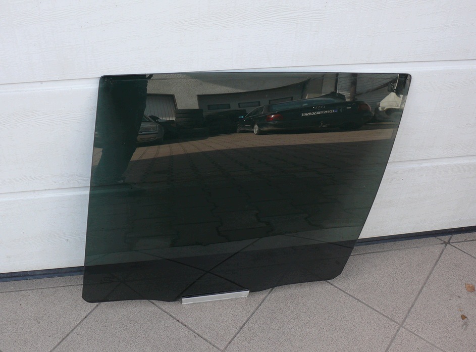 Vitre Latérale/côté Portière Gauche Arrière VOLVO XC90 et 1 02-06 2003r.