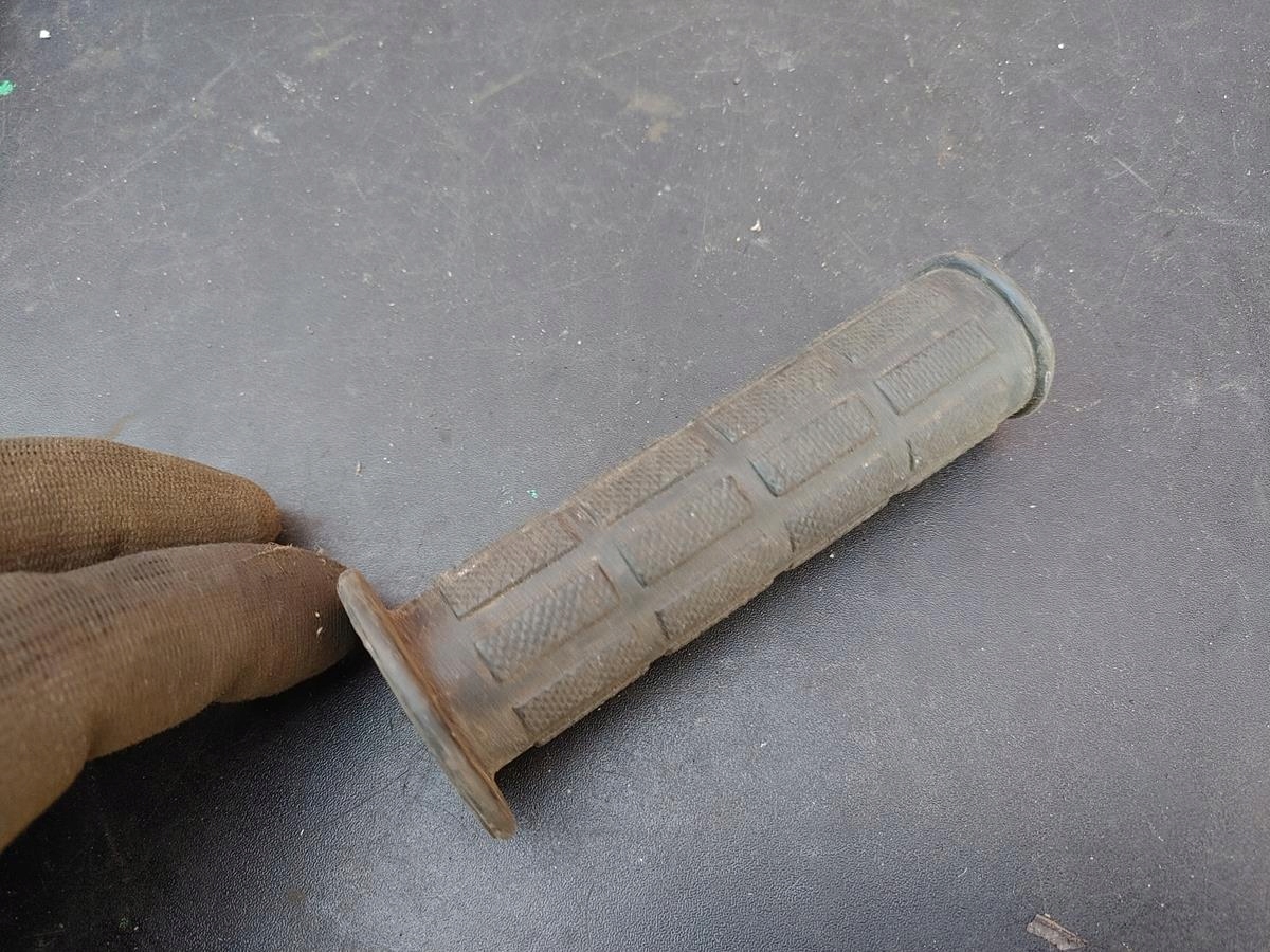 MANETKA GUMA RĄCZKA JAWA JAWKA BABETTA ORYGINAŁ