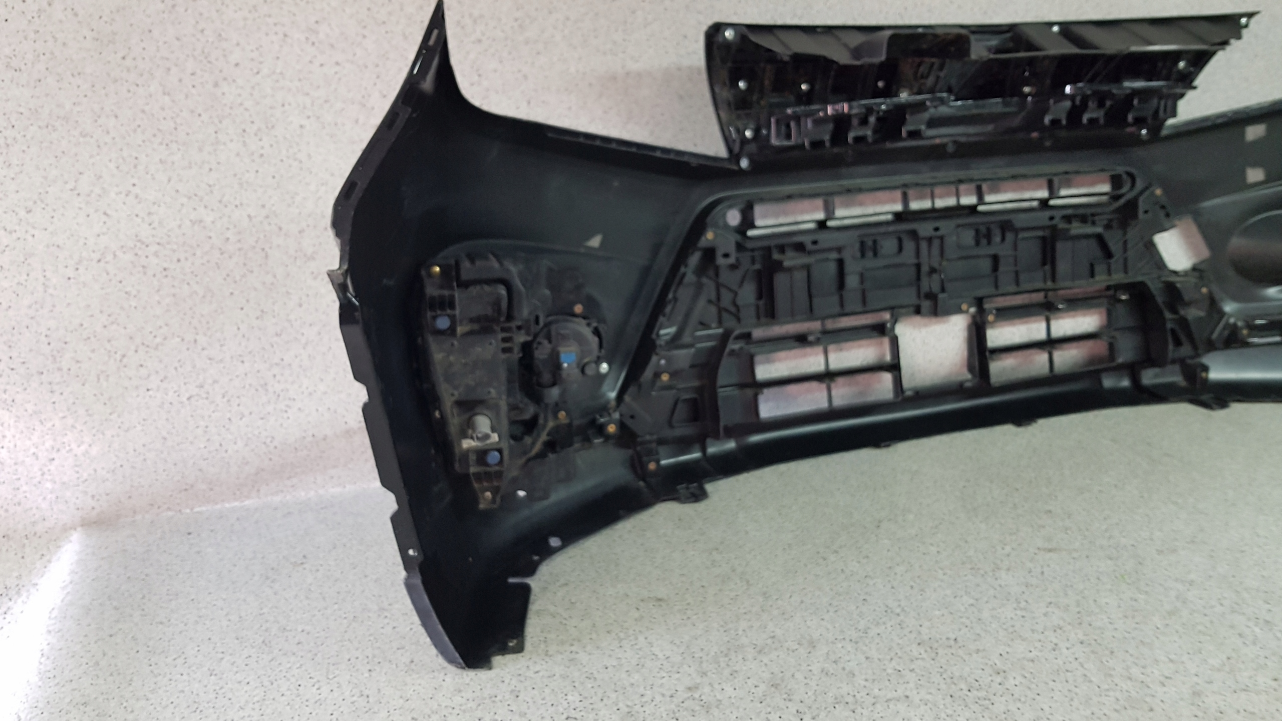 SUZUKI GRAND VITARA III 3 LIFT 2018 - bumper front 9193