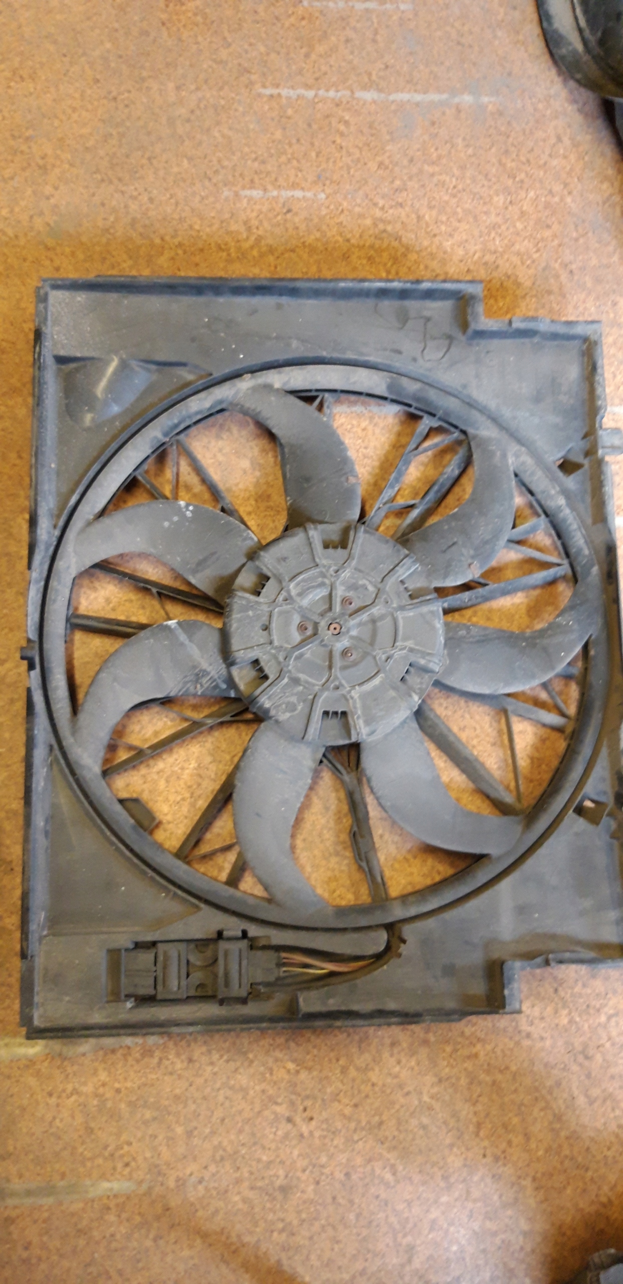 Вентилятор радиатора bmw e65