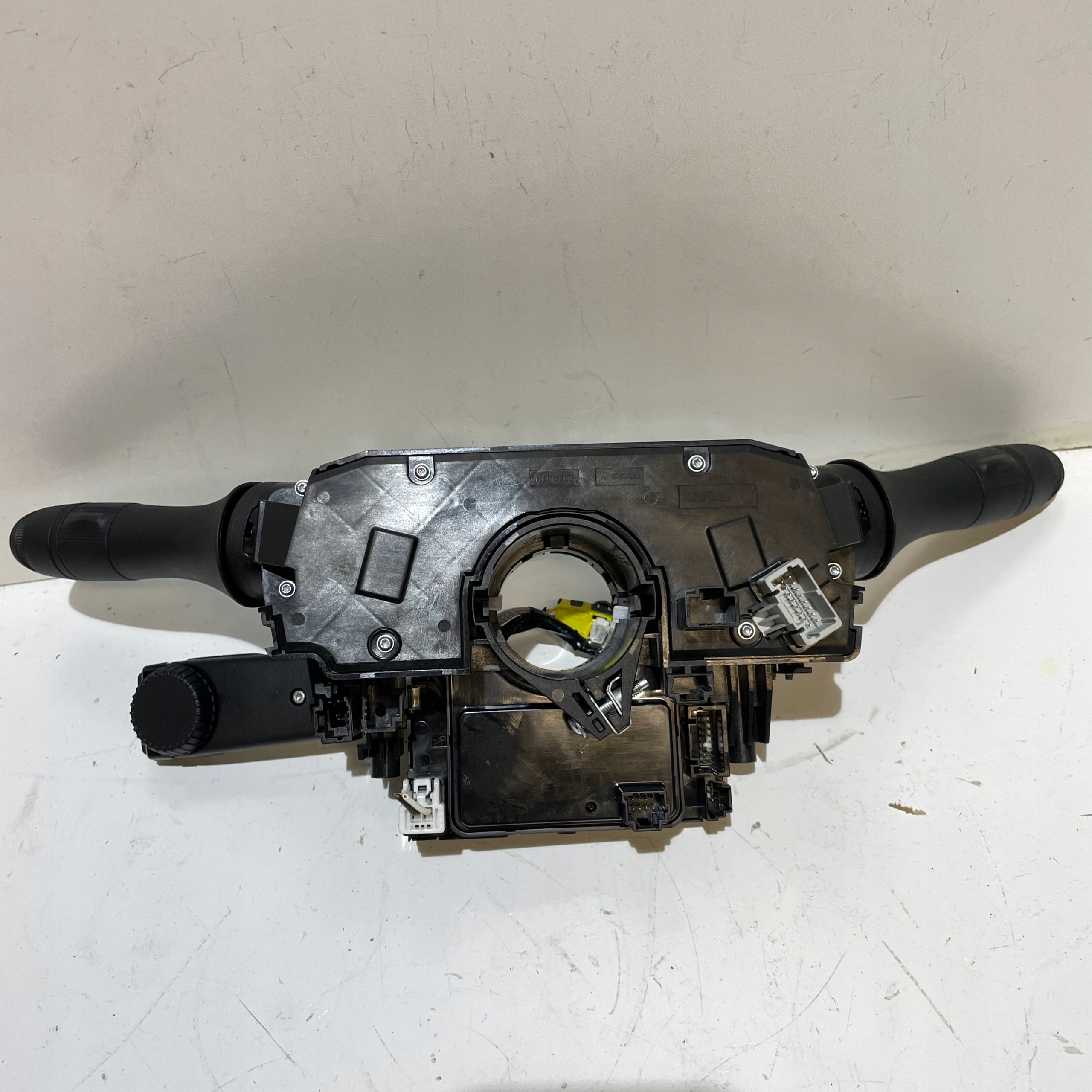 RENAULT CAPTUR II RING LEVERS 255545405R
