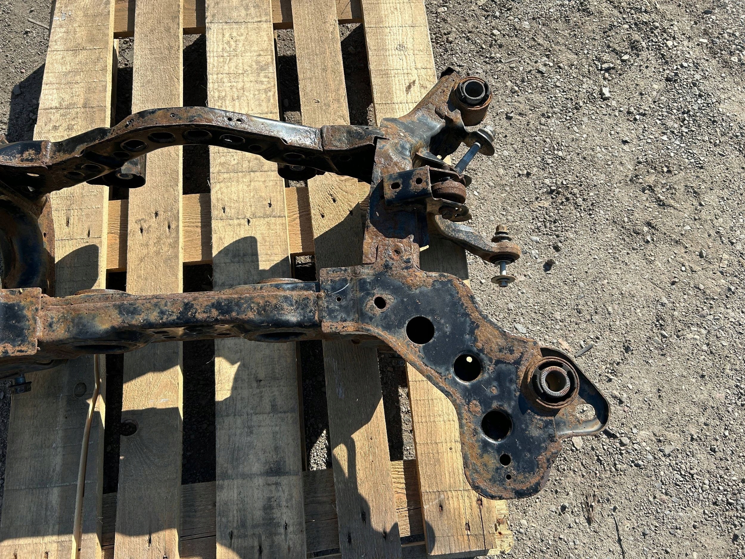 axle beam subframe sider rear part rear Lincoln Continental 3.0 2017r