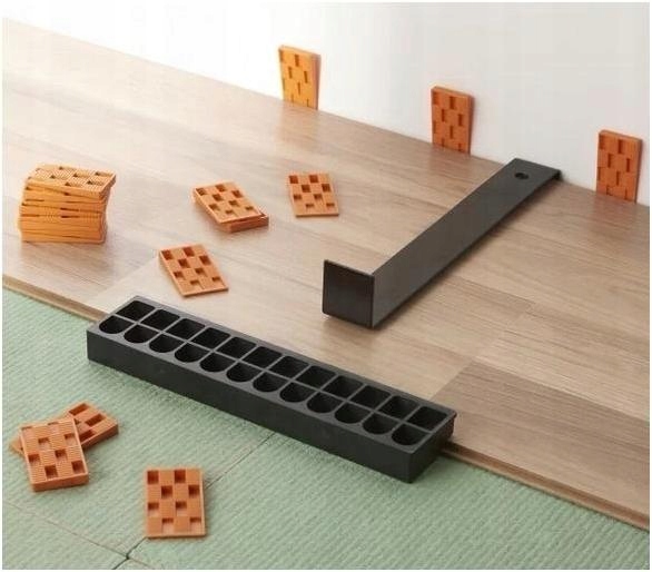 ZESTAW DO MONTAŻU PANELI PODŁOGOWYCH KLINY ŁYŻKA