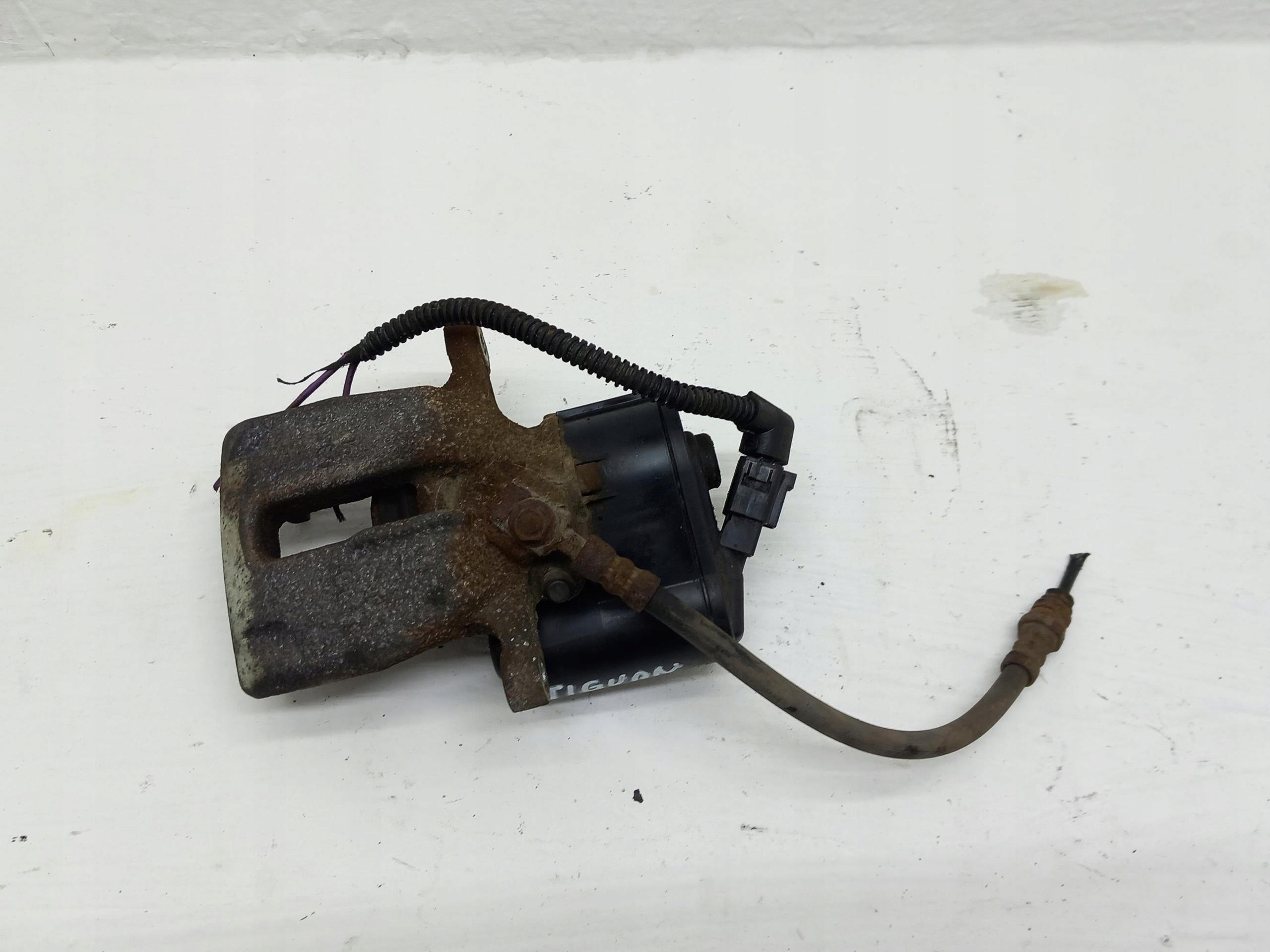 caliper brake electrical left rear part VW TIGUAN and 5N 07-15