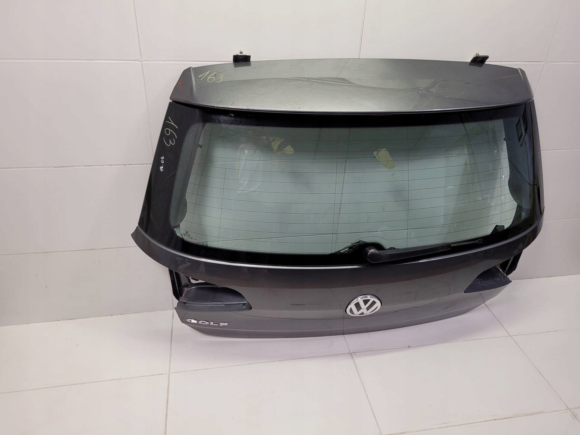 rear trunk door boot Volkswagen Golf 7 2015