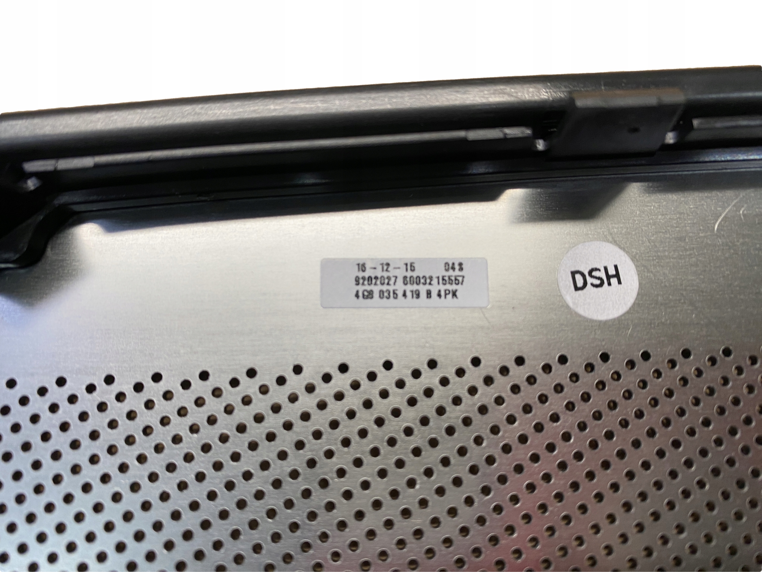 AUDI A7 4G mřížka repráku levá předek BANG OLUFSEN 4G8035419B