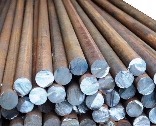 

Pręt okrągły Fi 6 gładki stalowy kute