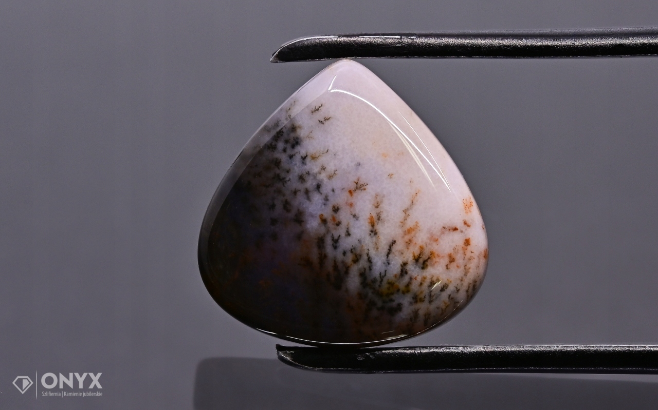 Dendritový achát z Kazachstánu mělký slzný 14,5x14