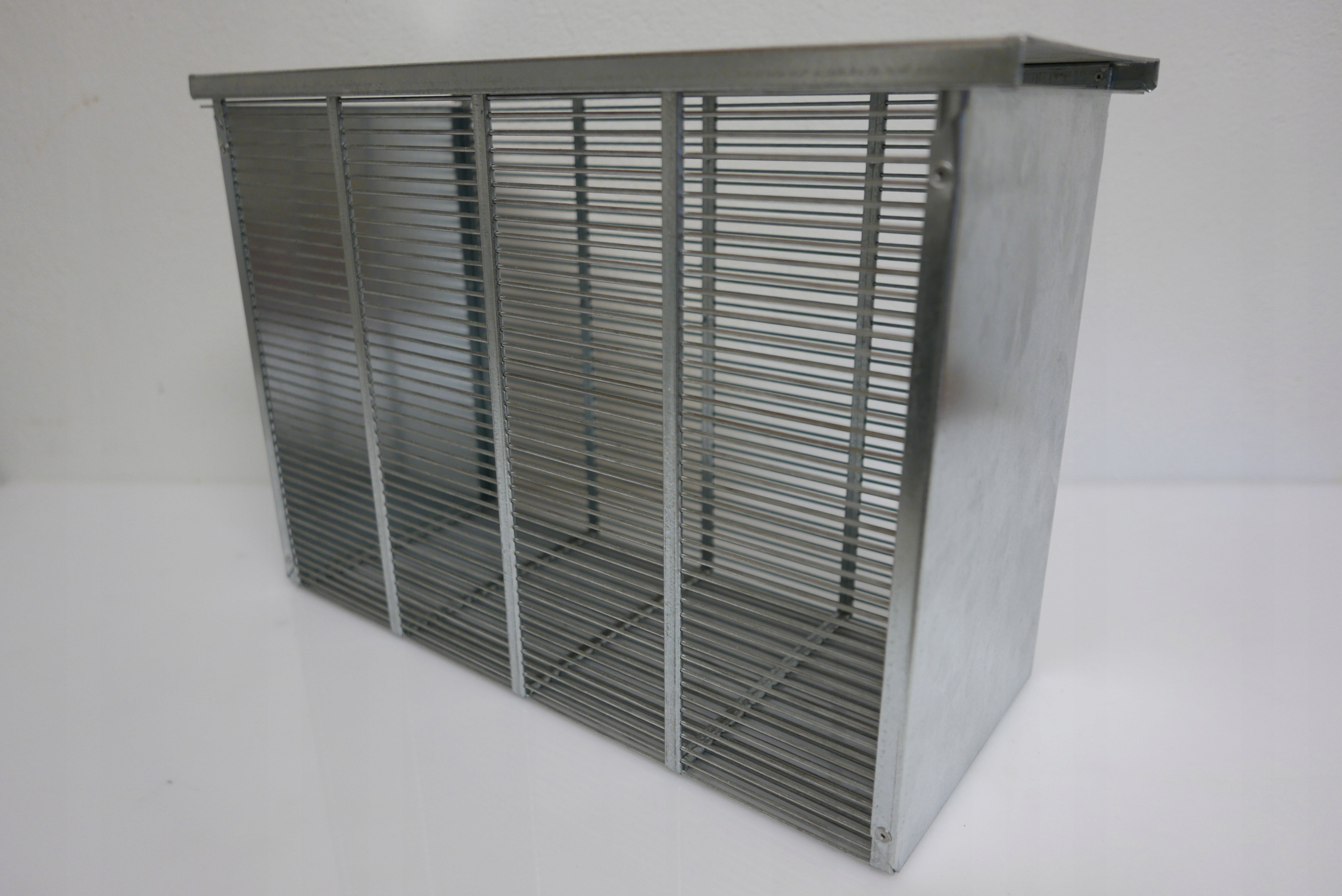 

Izolator matki 2ramkowy Wielkopolski z przykrywką