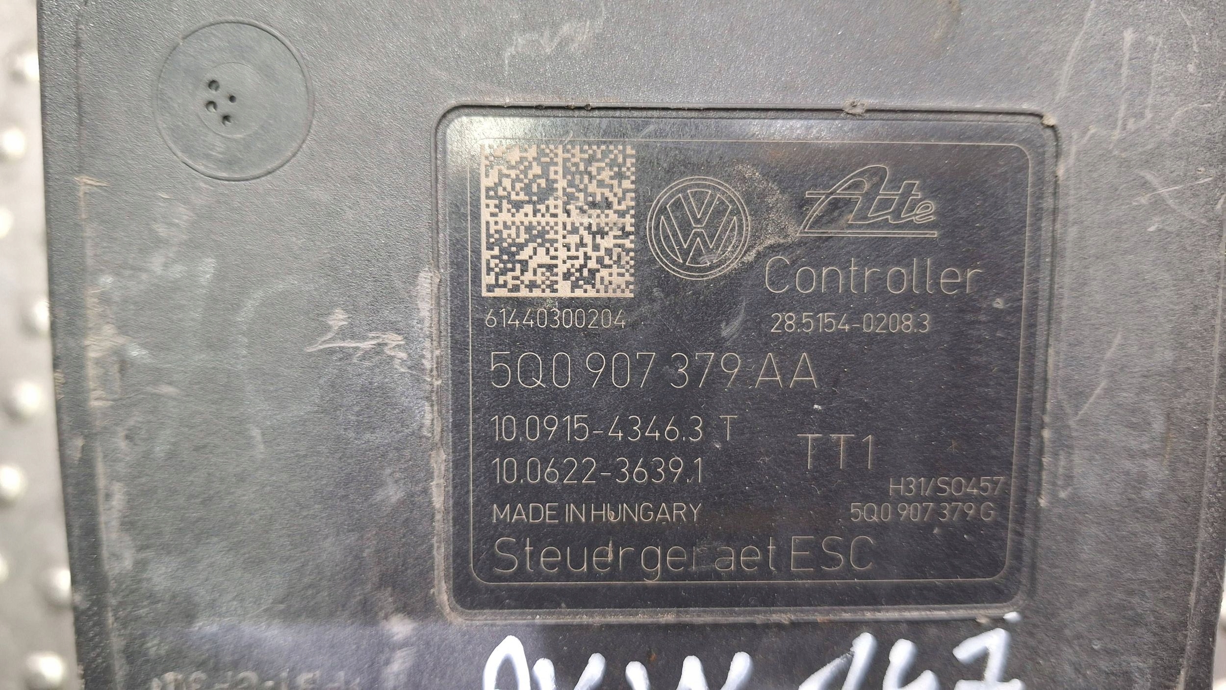 pump control unit ABS 5Q0614517T 5Q0907379AA AUDI A3 8V GOLF VII