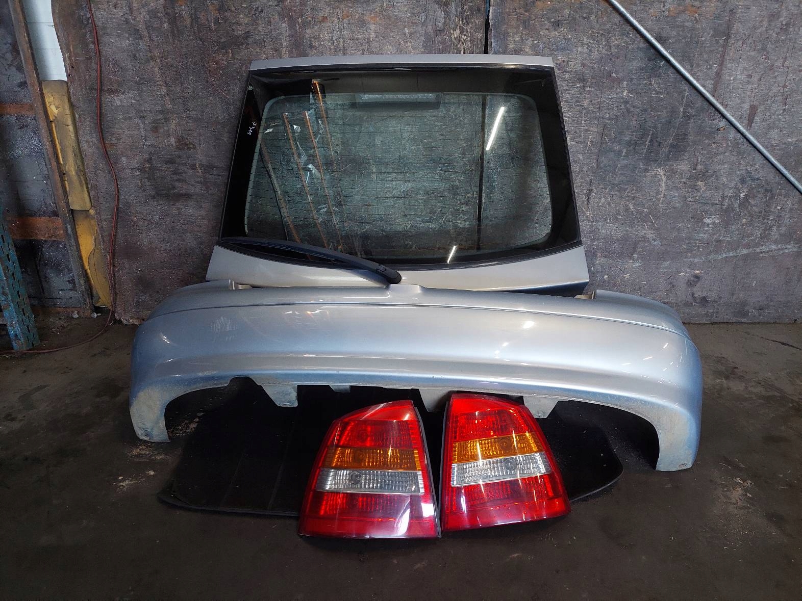 complete rear part OPEL ASTRA G Z151 trunk door boot bumper rear part lights