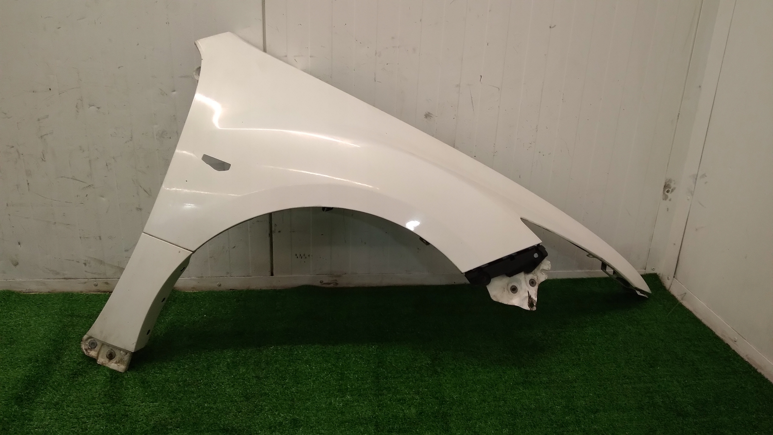 fender right front MAZDA 6 GH II 2008