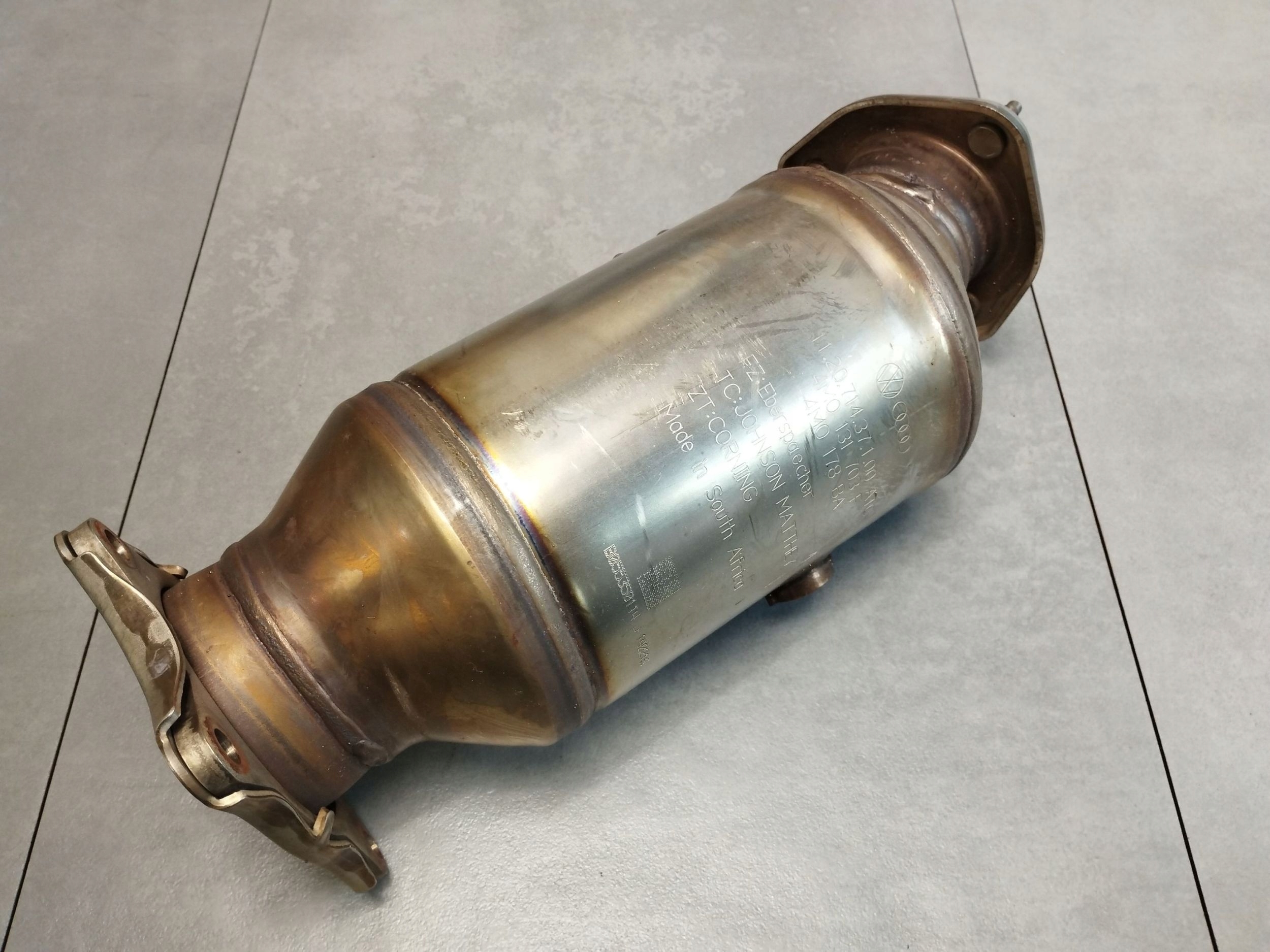 Audi A4 B9 2017 filter czastek stalych catalyst / FAP / DPF 4M0131703F