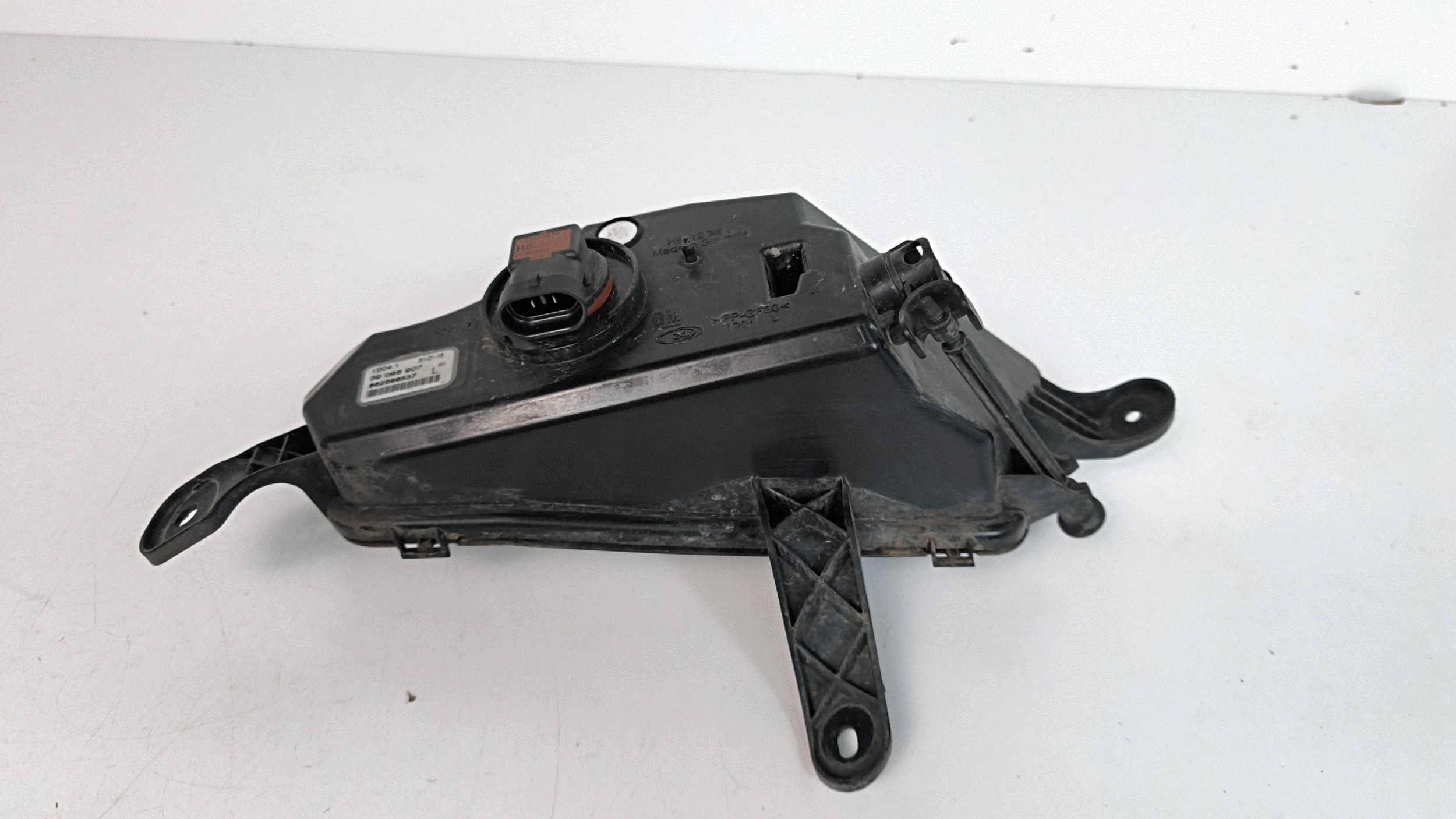 Opel Astra K fog light left front front 39098907