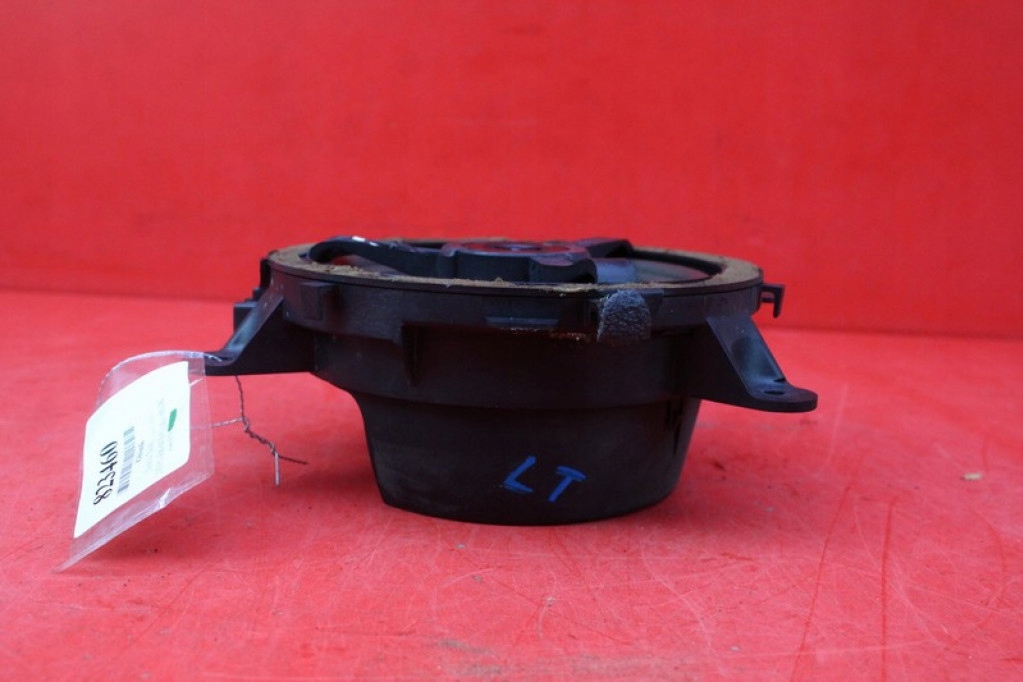 speaker left rear part 8633664 VOLVO XC90 1 and 02-06