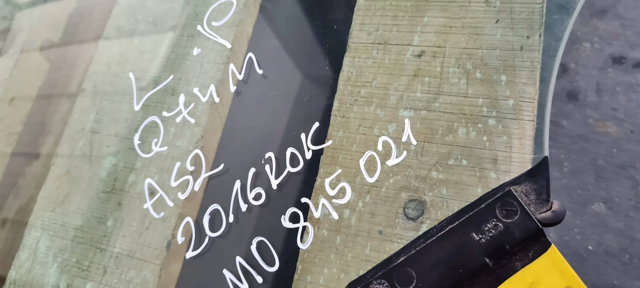Q7 4M II window door left left front front 16R 4M0845021
