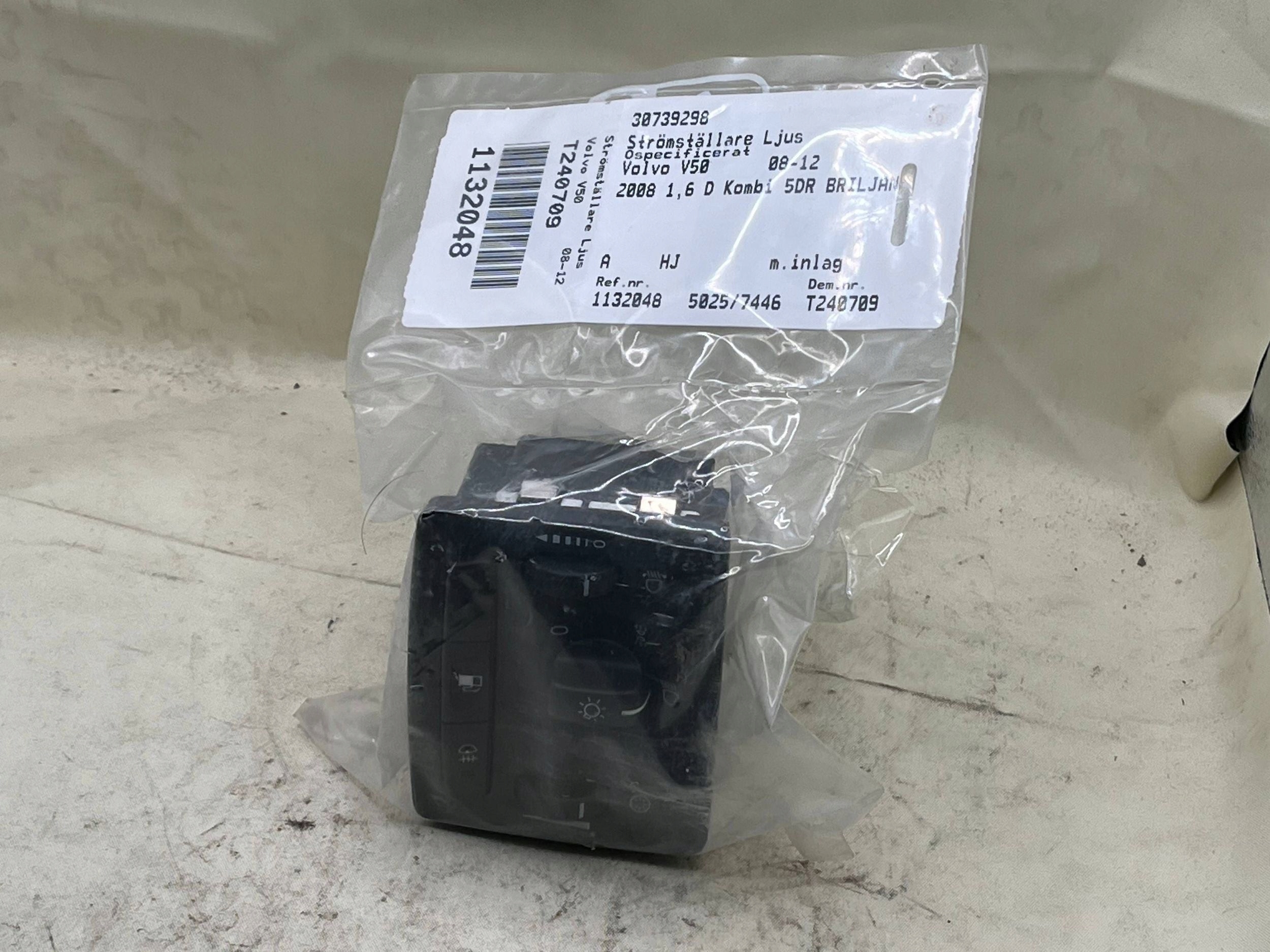 PANEL interruttore luci EUROPA 30739298 VOLVO V50 08R !J
