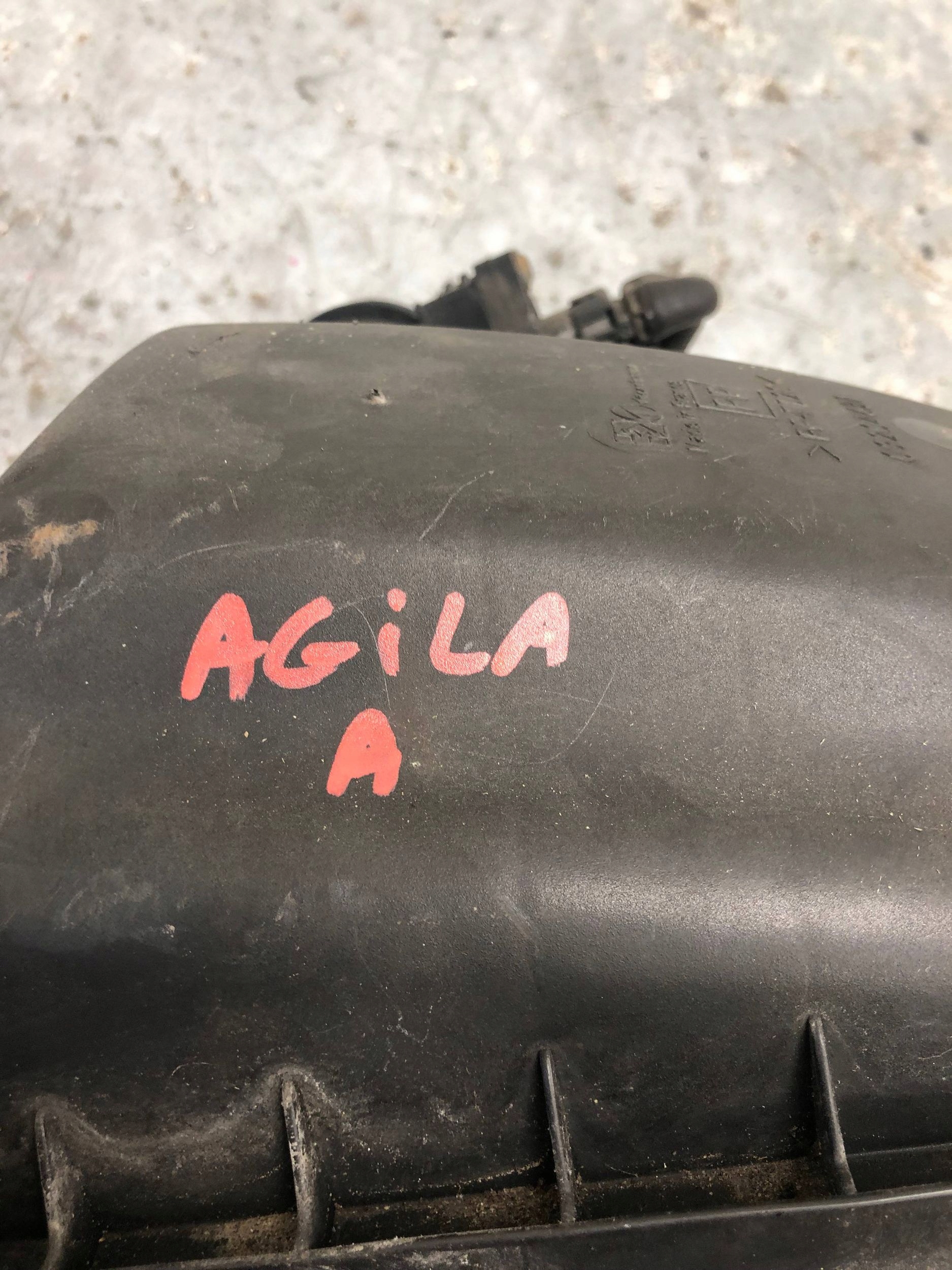 Gehäuse filter luft OPEL AGILA A 09204631