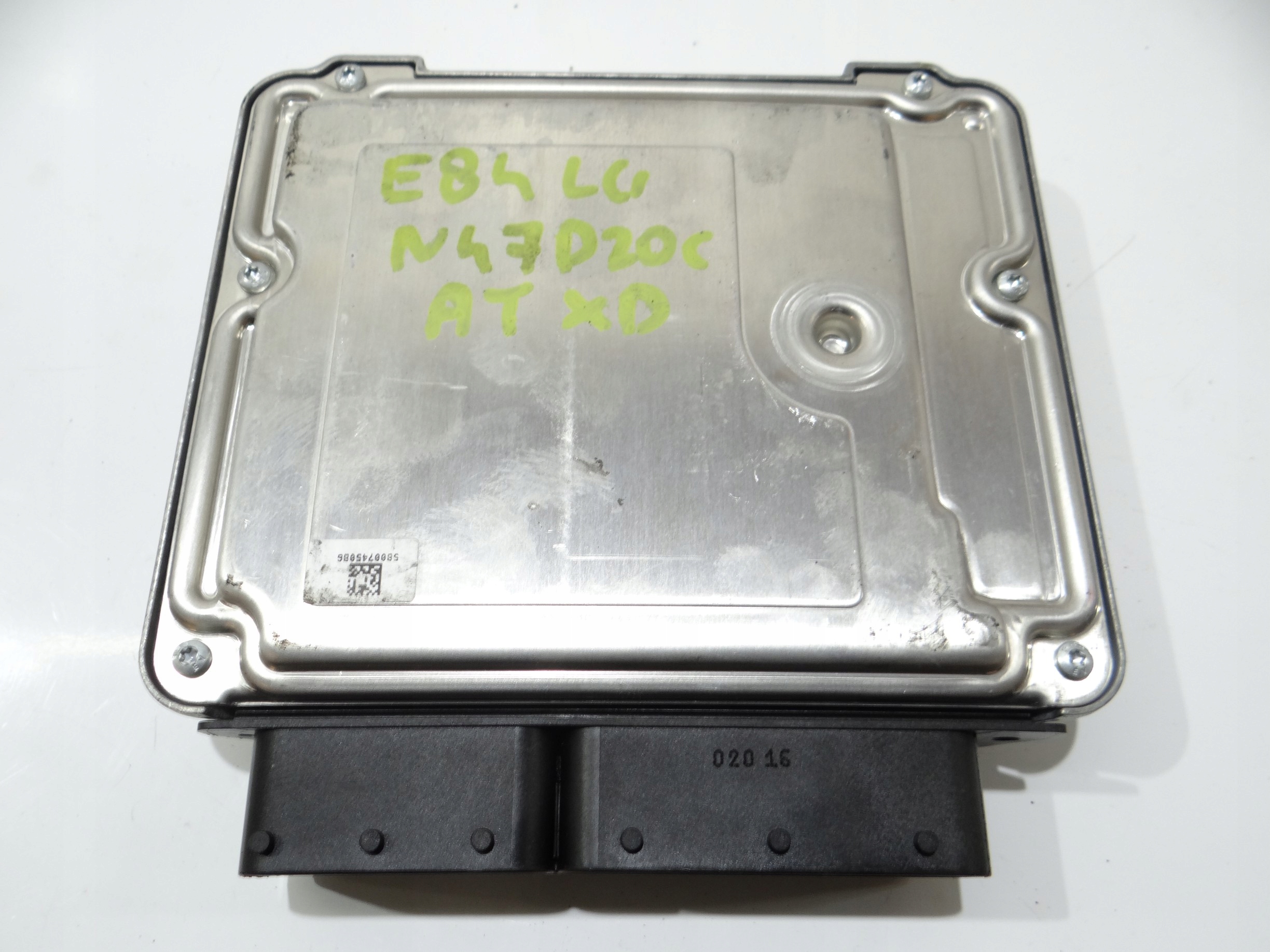 computer control unit of the engine BMW X1 E84 LCI 2.0D N47 XDRIVE 8580308