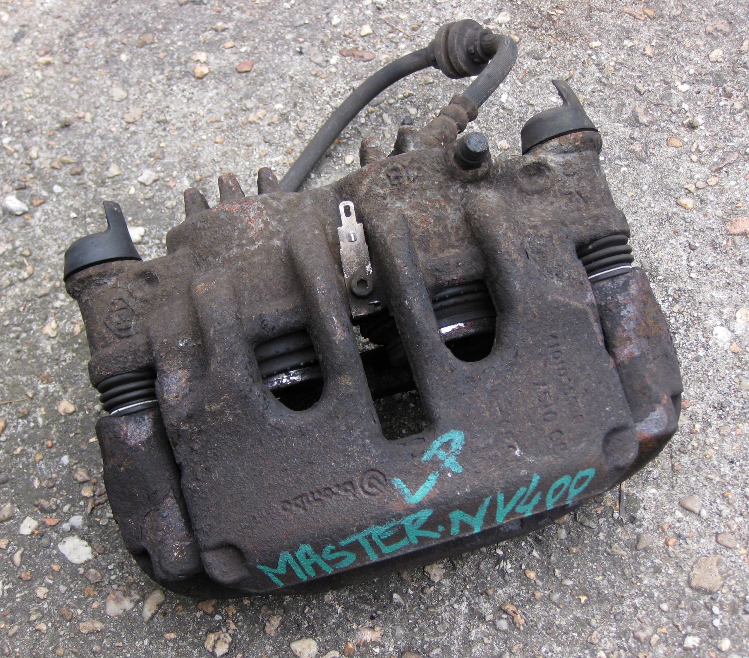 RENAULT MASTER III MOVANO 2.3 DCI caliper brake left front