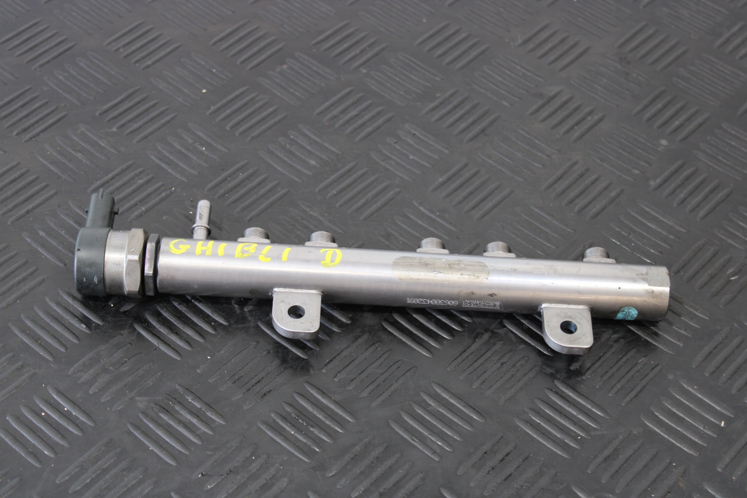 Rampe injection 0445216044 MASERATI GHIBLI M157 3,0 D