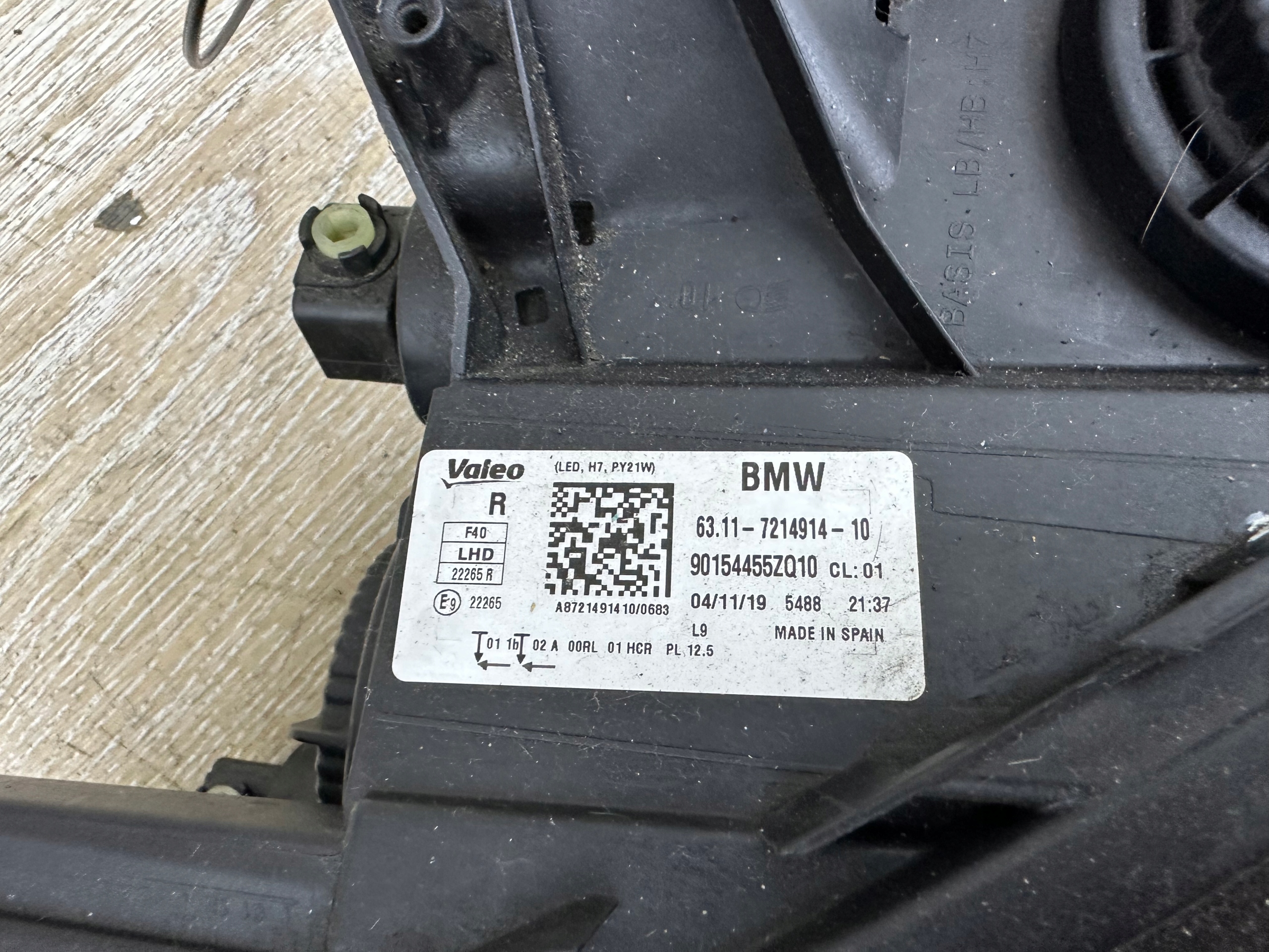 light lights front right left BMW and 1 F40 7214913-13 7214914-13