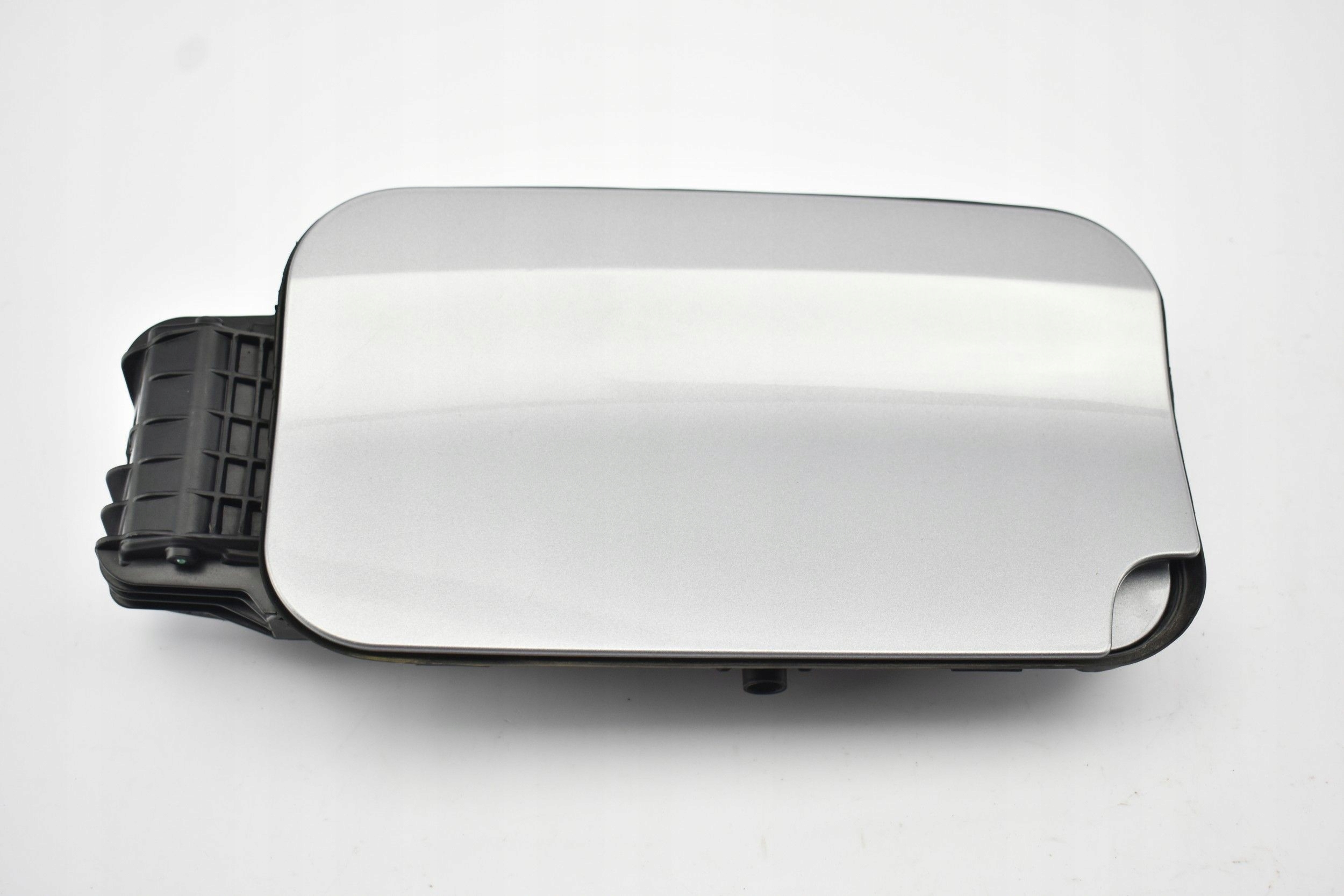 3652478 - КРЫШКА НАПОЛНИТЕЛЯ RIFTER PARTNER IV BERLINGO IV DIESEL