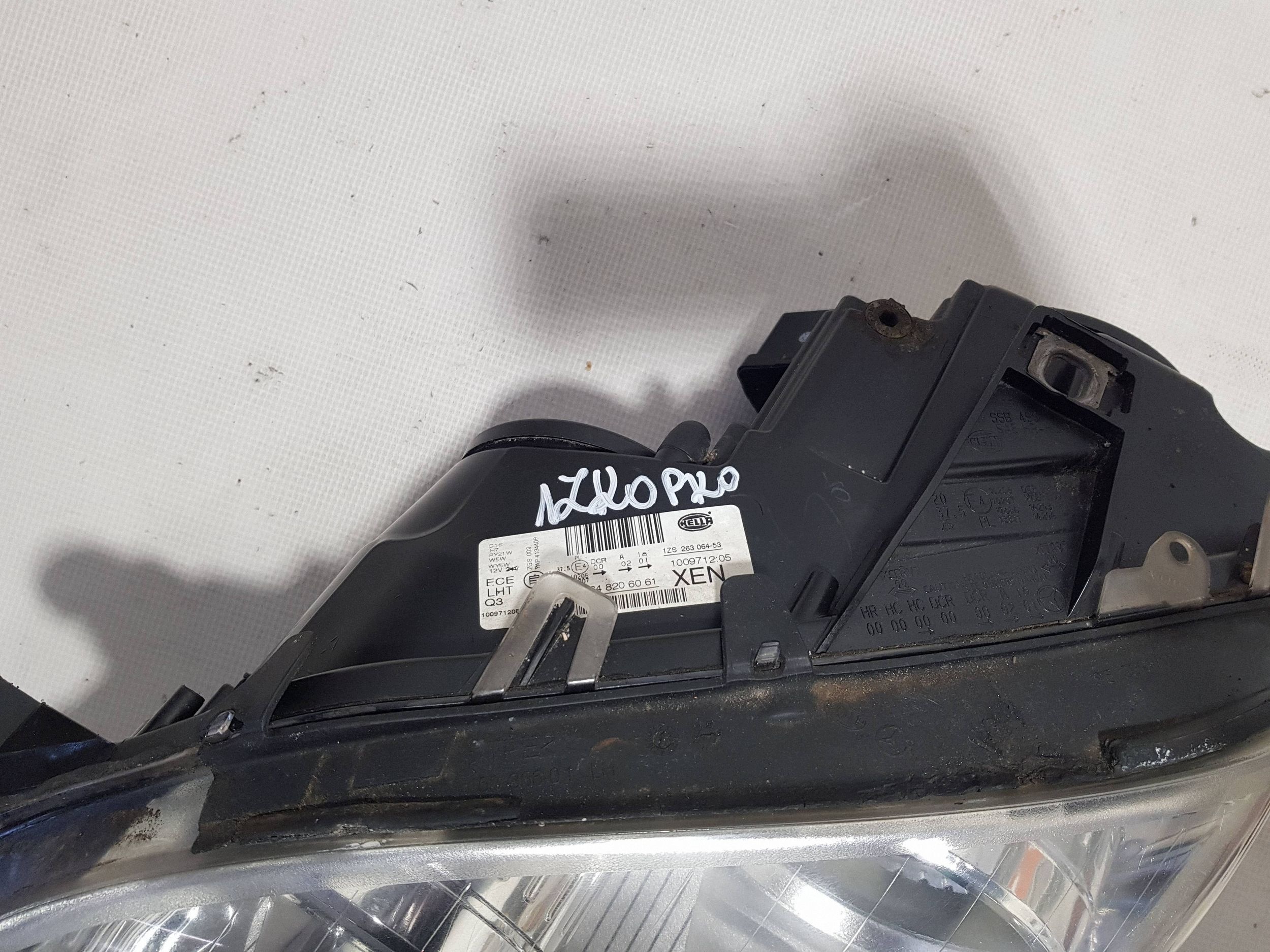 MERCEDES ML W164 LIFT light XENON left front A1648206061 right hand drive