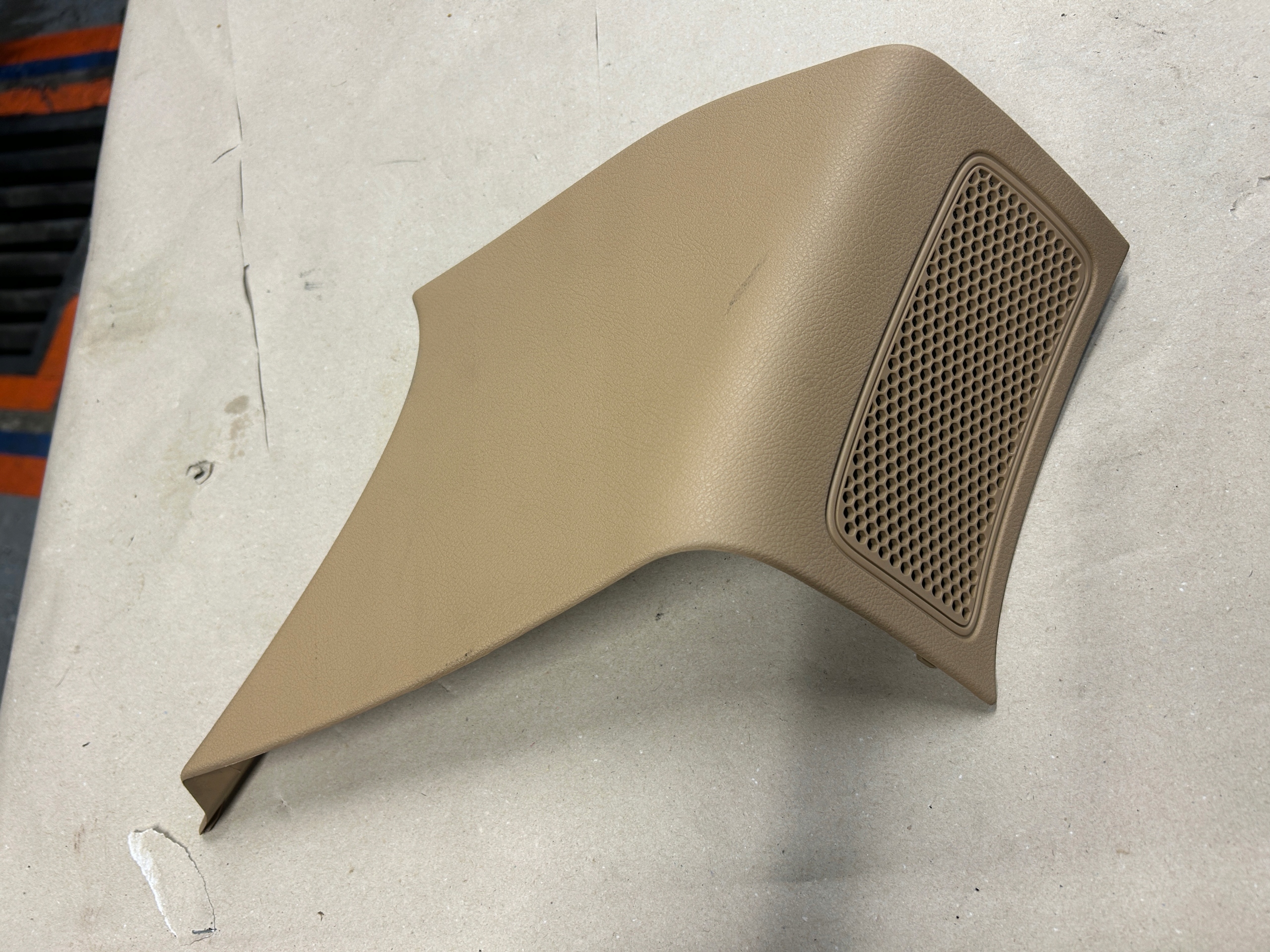 PORSCHE CAYENNE II 7P cover upholstery boot 7P5867245M