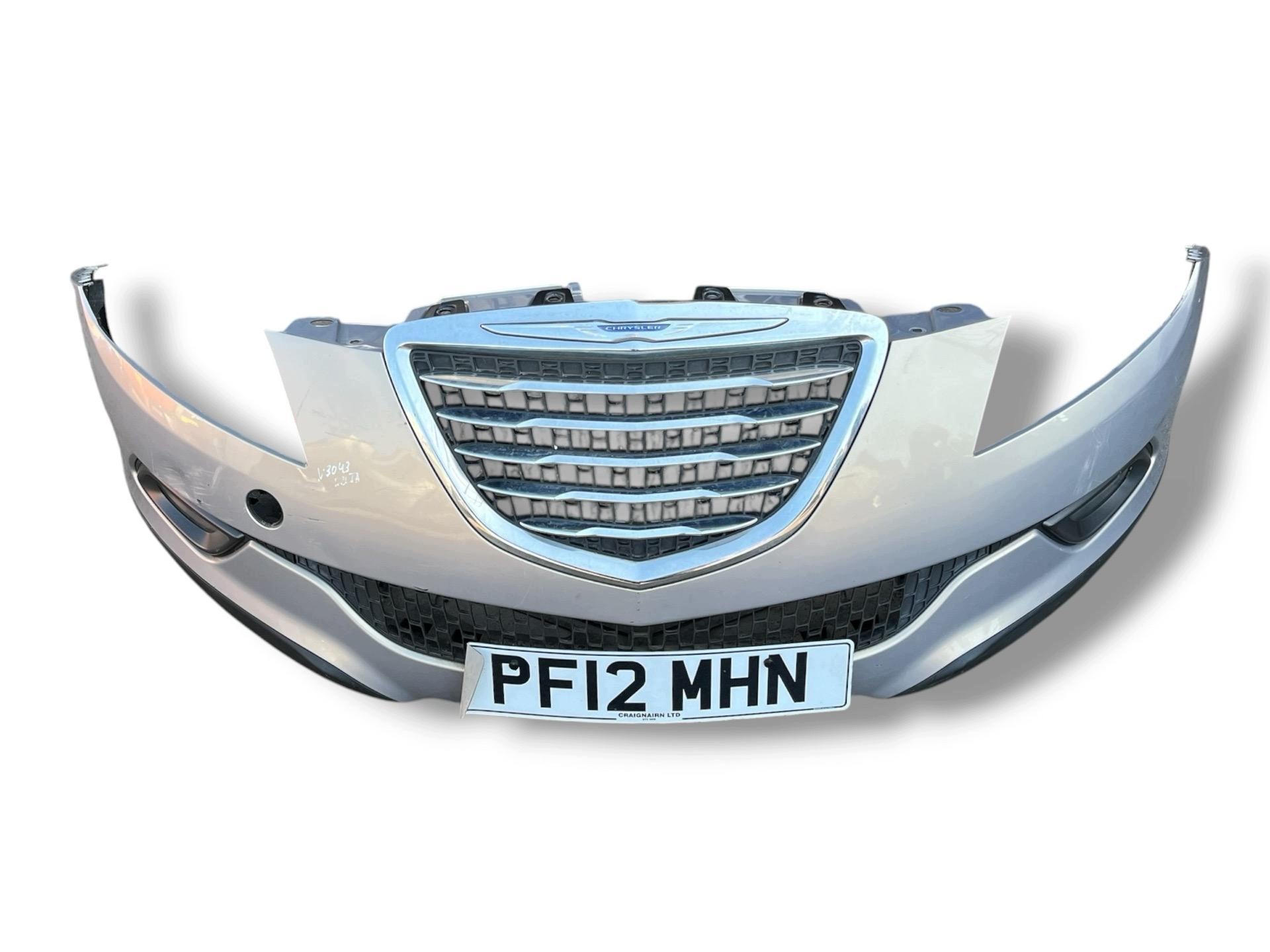 nárazník předek Chrysler Delta 2012 735452753