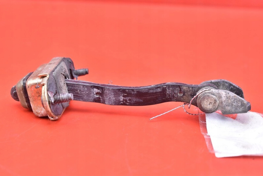 limiter door left front MAZDA TRIBUTE 1 and 00-04