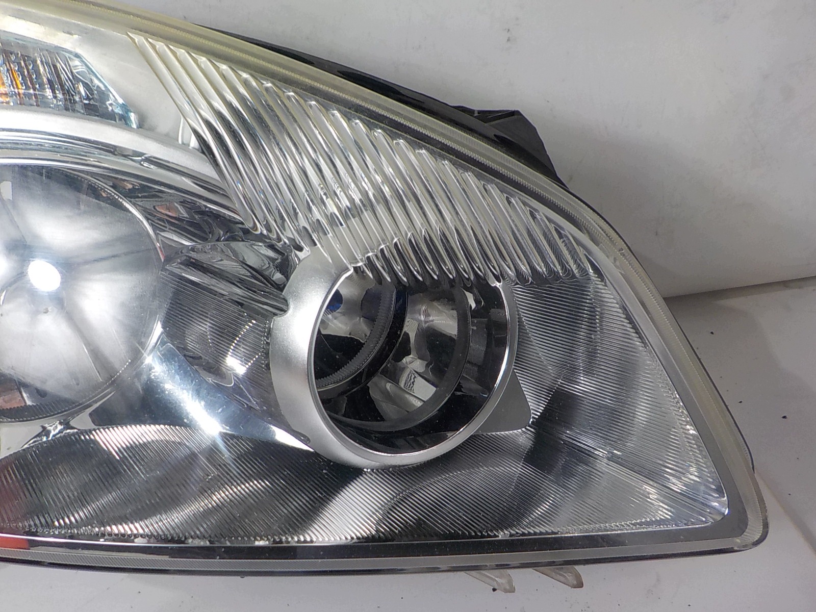 NISSAN QASHQAI J10 XENON light right front front UK