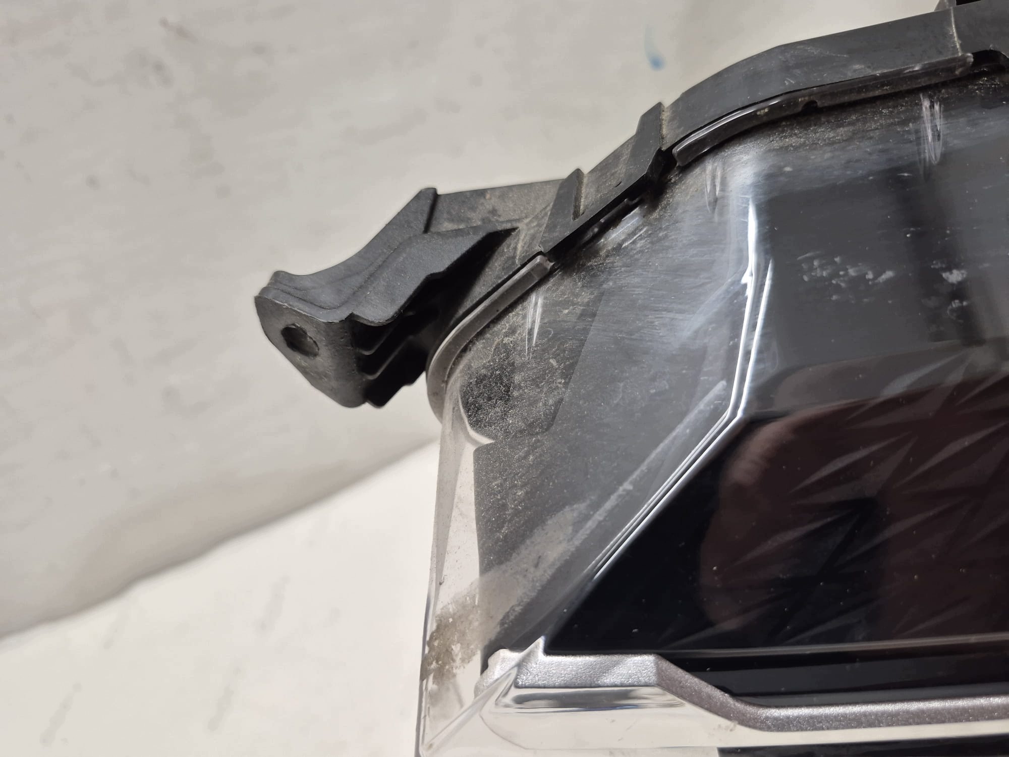 RENAULT ARKANA light left front front FULL LED 260602566R