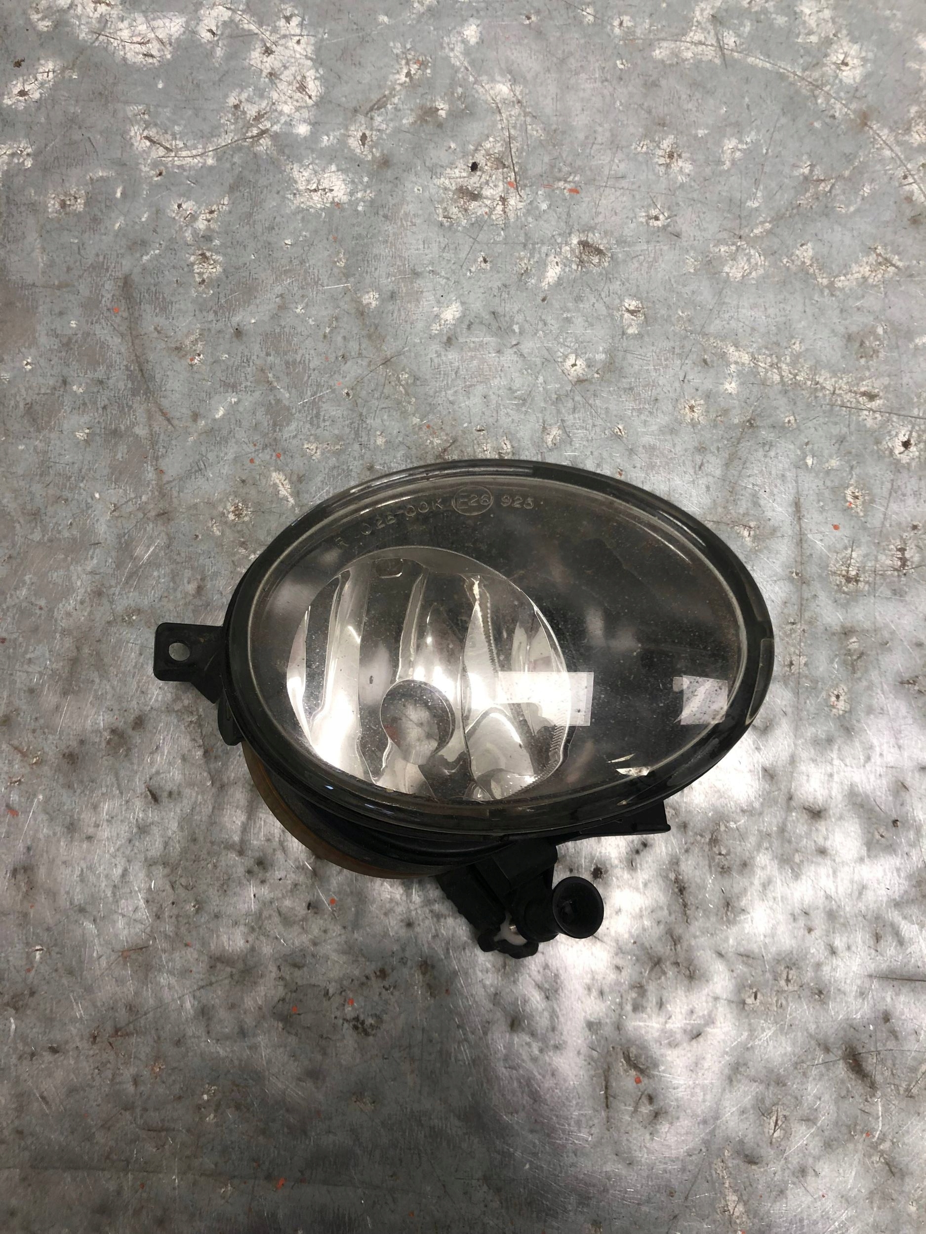 fog light right front VW GOLF VI 168615-04