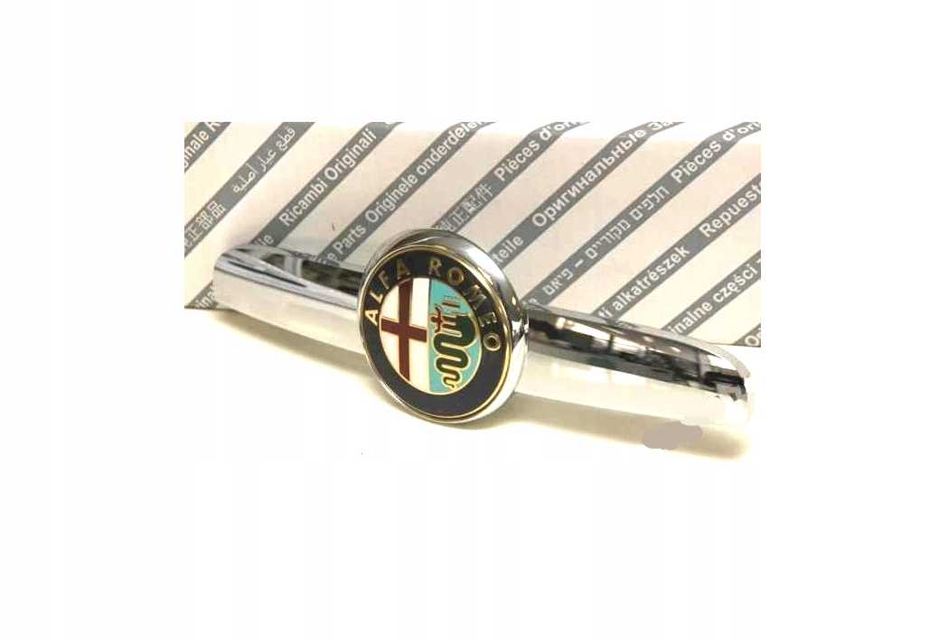 71777751 - ALFA ROMEO 159 НАКЛАДЕННЯ І ЗНАЧОК СПЕРЕДУ ОРИГІНАЛ