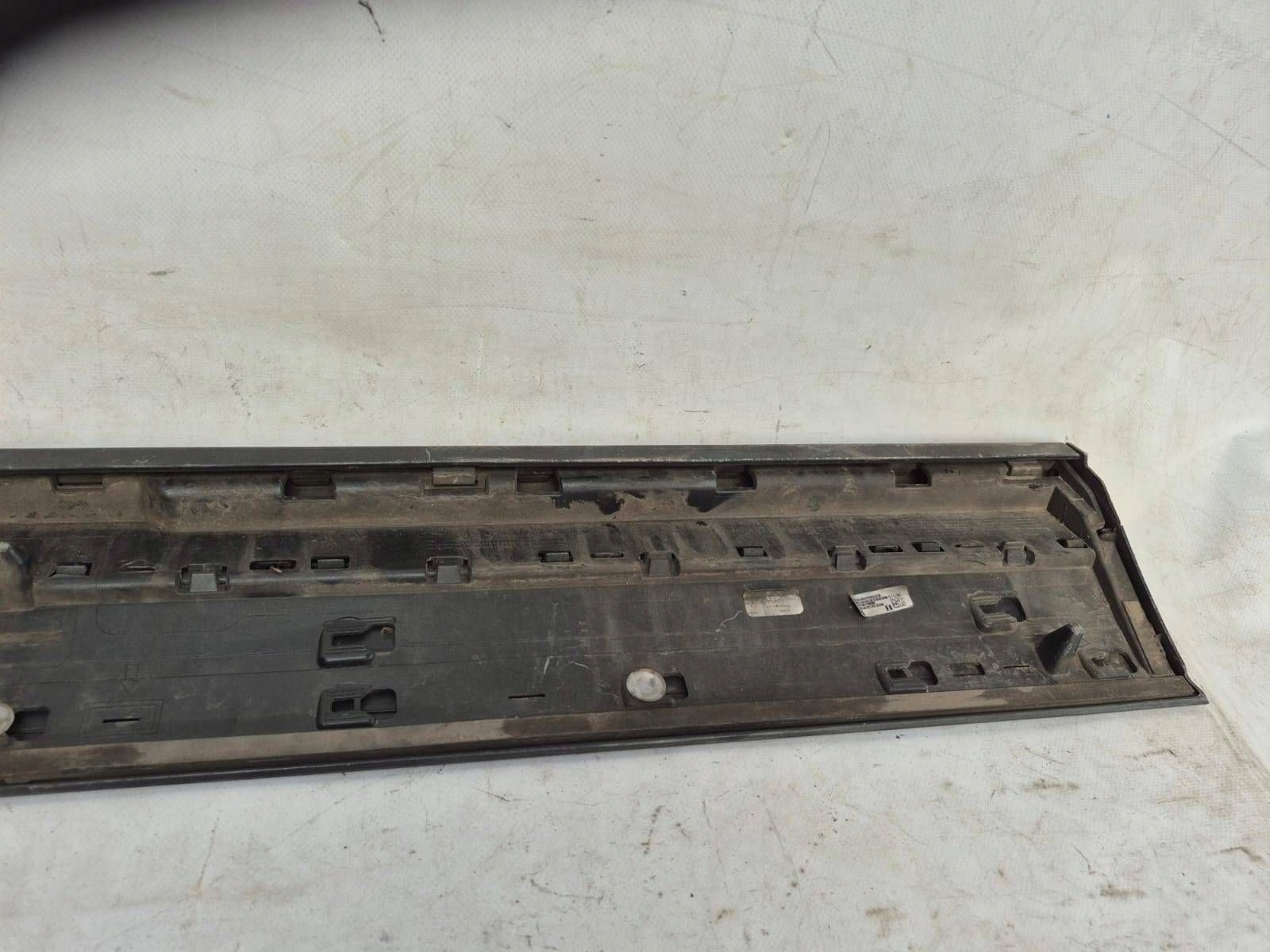 AUDI Q5 80A S-LINE 21- LIFT moulding door left front front 80A853959