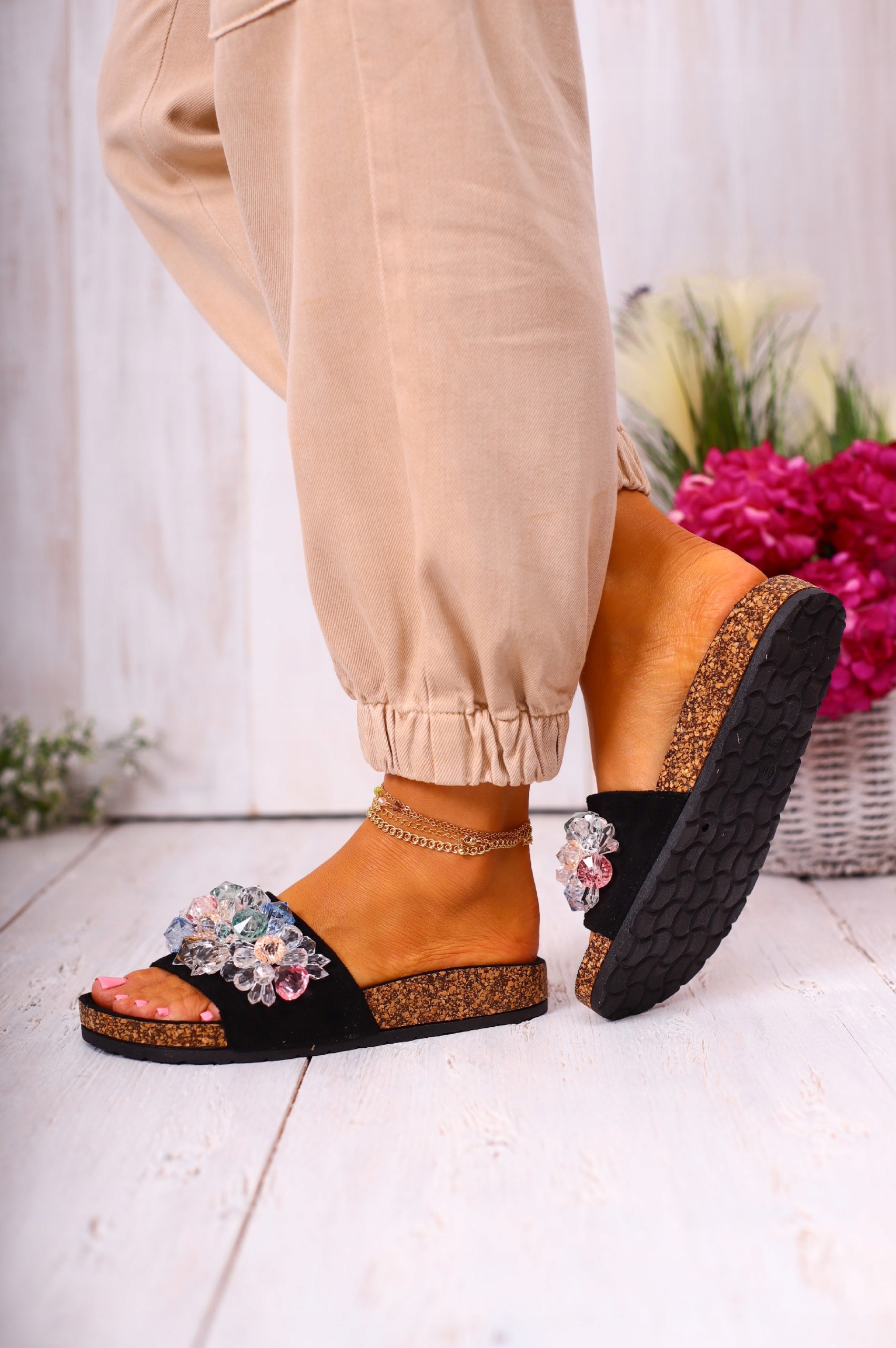 KLAPKI DAMSKIE LETNIE EFEKTOWNE NA KORKU STYLOWE Rozmiar 38