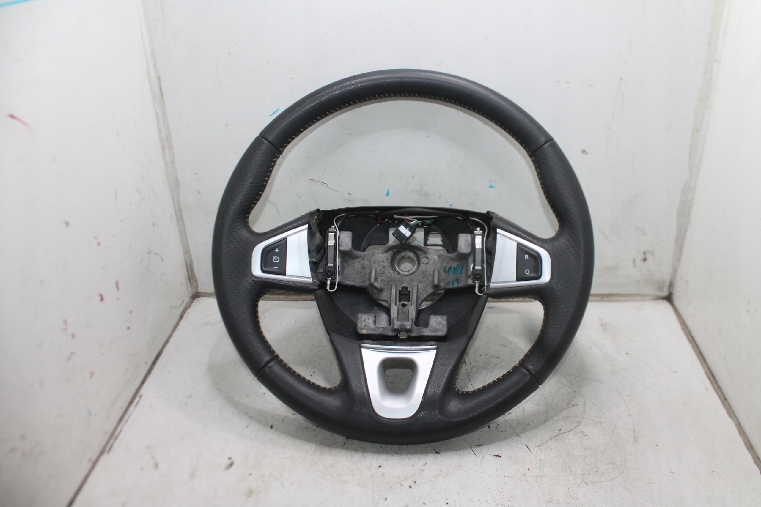 lenkrad Leder MULTI RENAULT SCENIC III LIFT 13-16